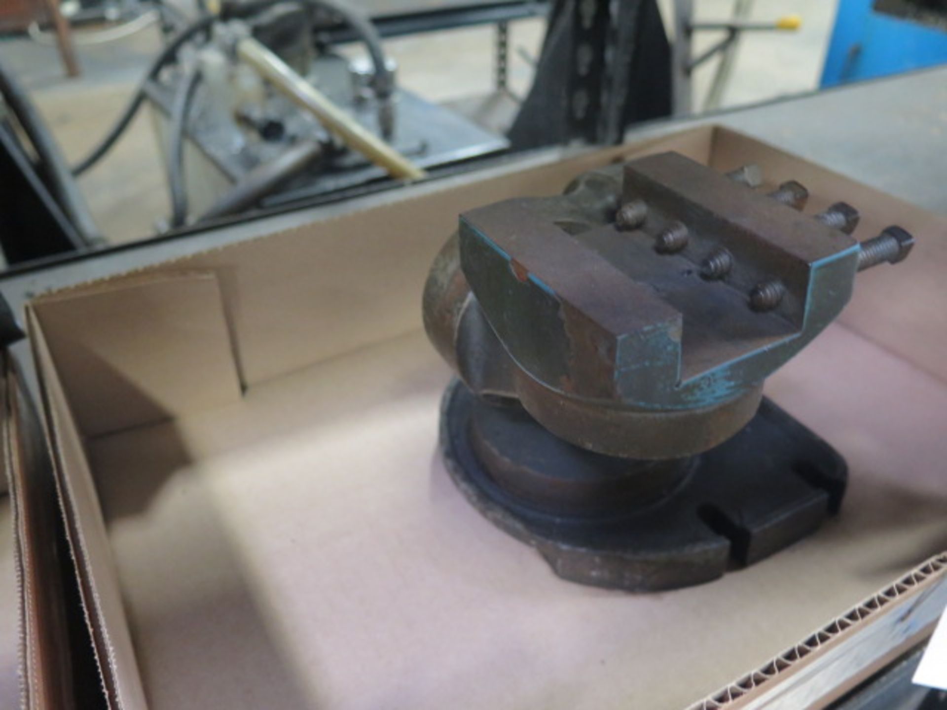 Un iversal Grinding Fixture (SOLD AS-IS - NO WARRANTY) - Image 3 of 3