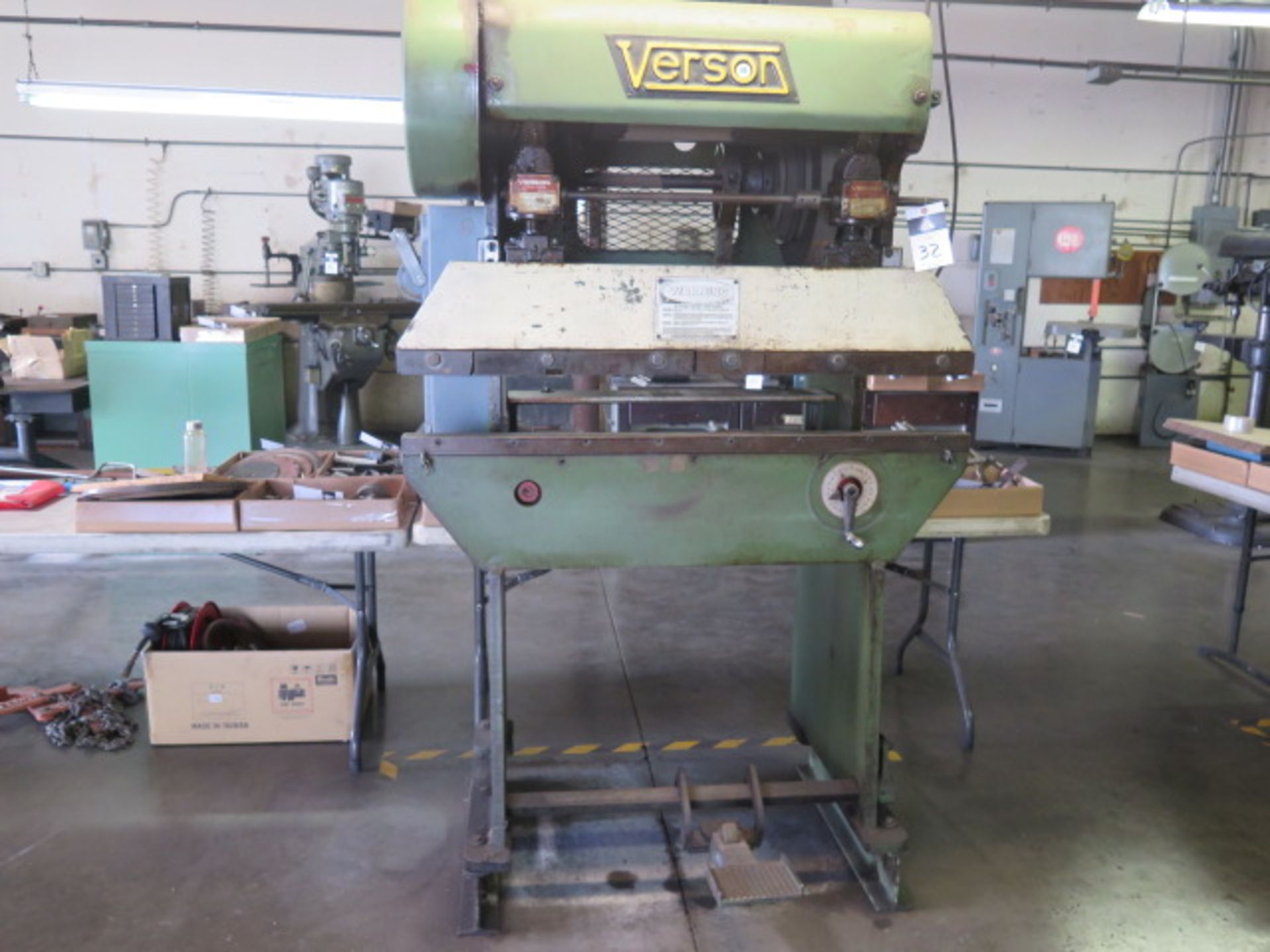 Verson 16-48 15 Ton x 48” Press Brake s/n 24032-1648 w/ 48” Bed Length, 7 ½” Throat, SOLD AS IS