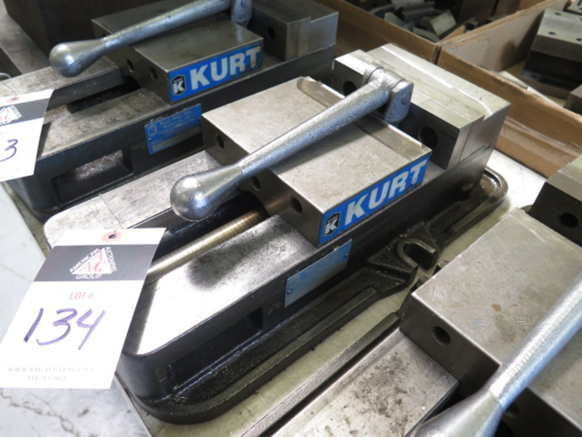 Kurt D675 6" Angle-Lock Vise (SOLD AS-IS - NO WARRANTY) - Image 2 of 3