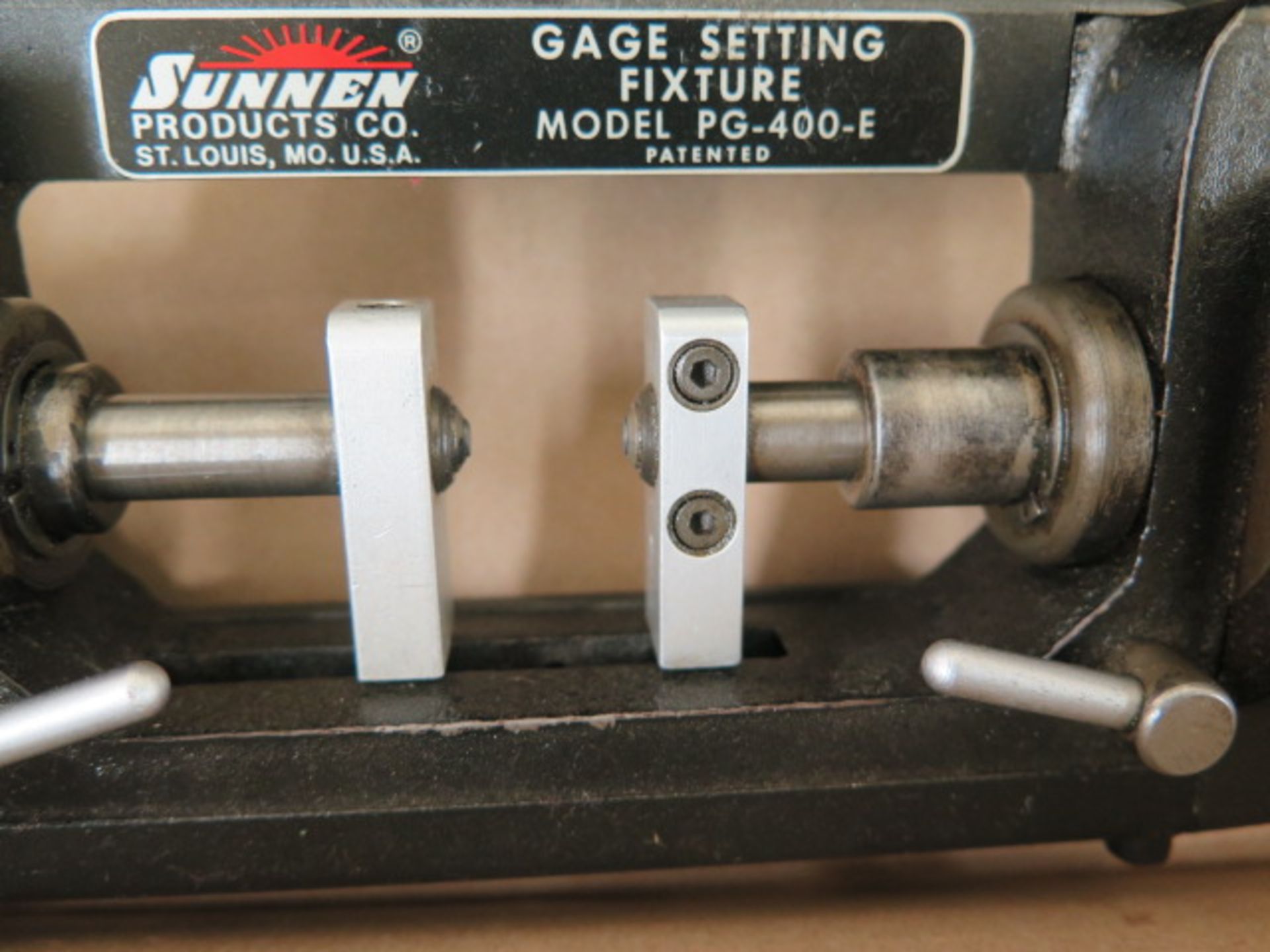 Sunnen PG-800-E Precision Bore Gage w/ PG-400-E Setting Fixture and PG-250-E Finger Ext, SOLD AS IS - Image 9 of 10