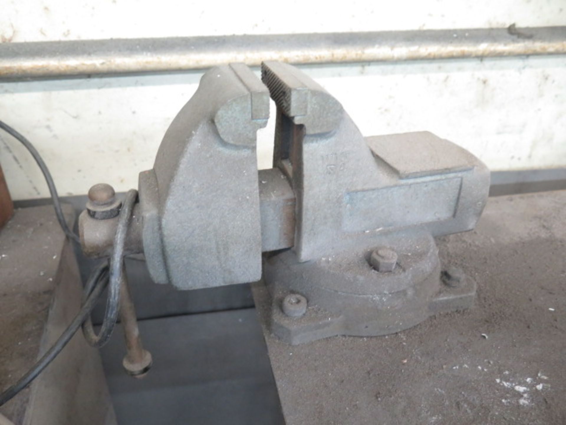 5" Bench Vise and 4" Bench Vise w/ Table (SOLD AS-IS - NO WARRANTY) - Image 5 of 6