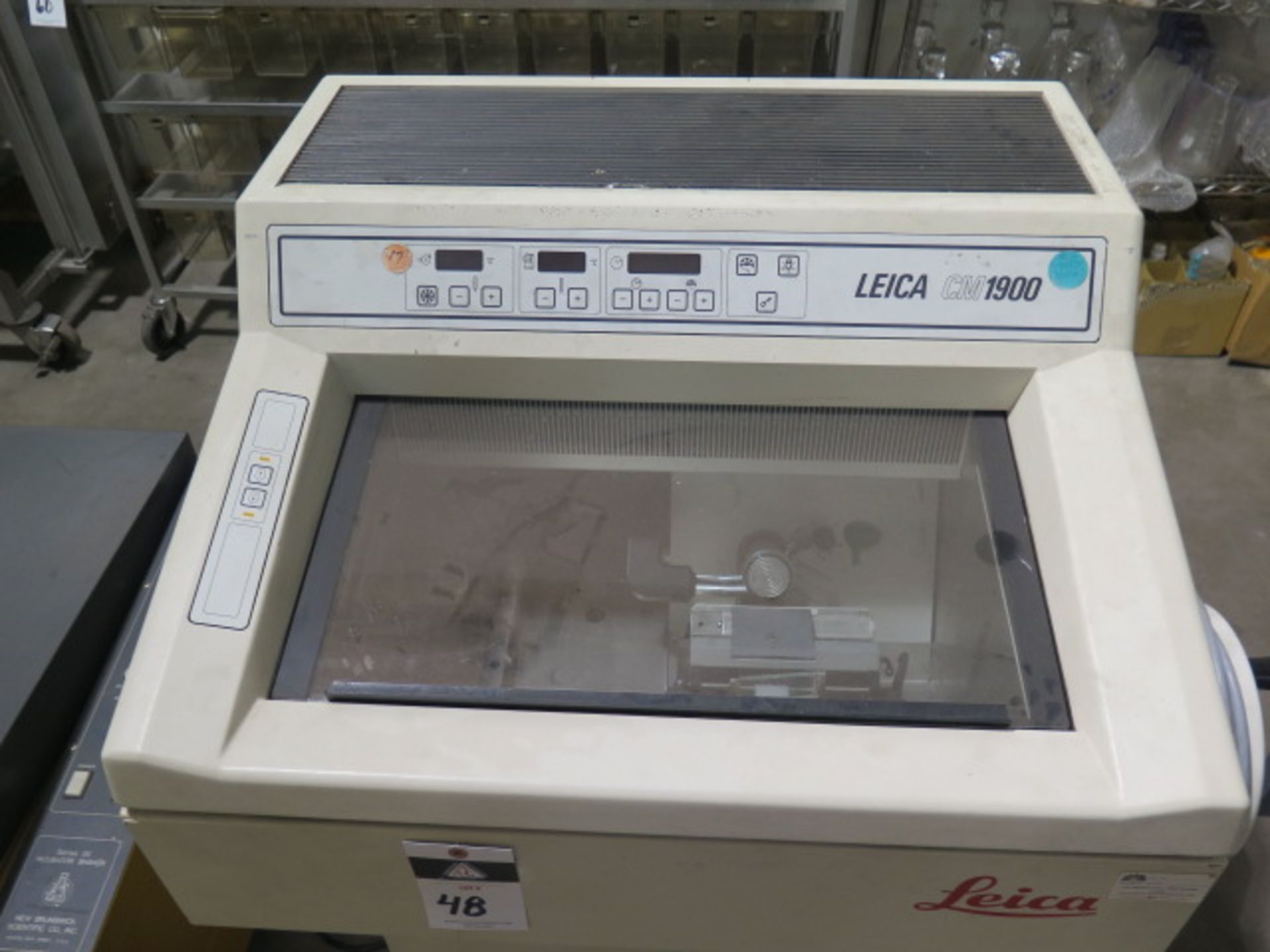 Leica CM1900-6-1 Refrigerated Microtome (SOLD AS-IS - NO WARRANTY) - Image 3 of 10