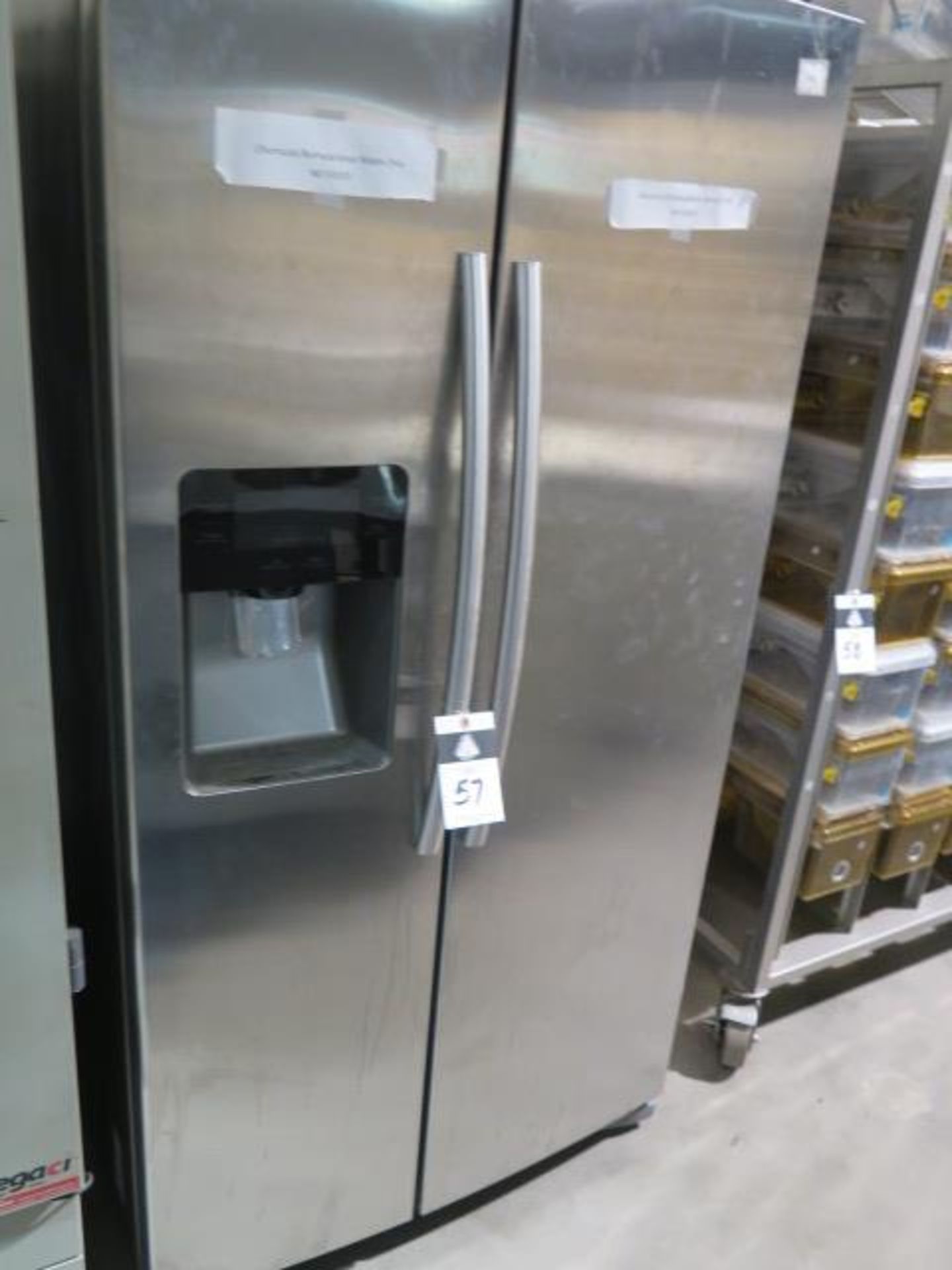 Samsung Refrigerator (FOR LAB USE ONLY - NOT FOR HOME USE) (SOLD AS-IS - NO WARRANTY)