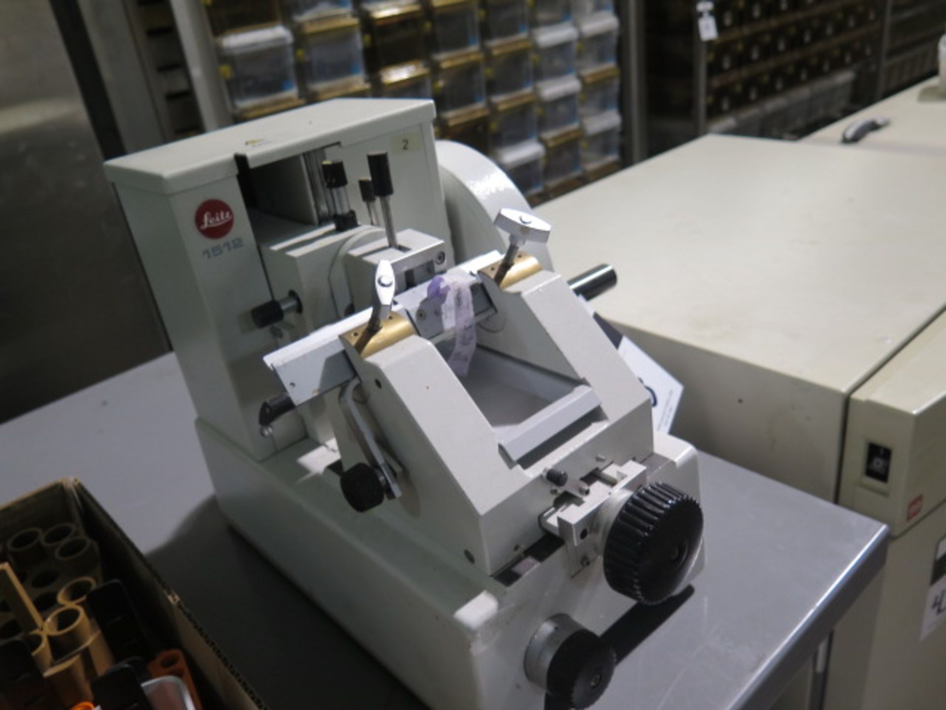 Leitz mdl. 1512 Rotary Microtome (SOLD AS-IS - NO WARRANTY) - Image 2 of 8