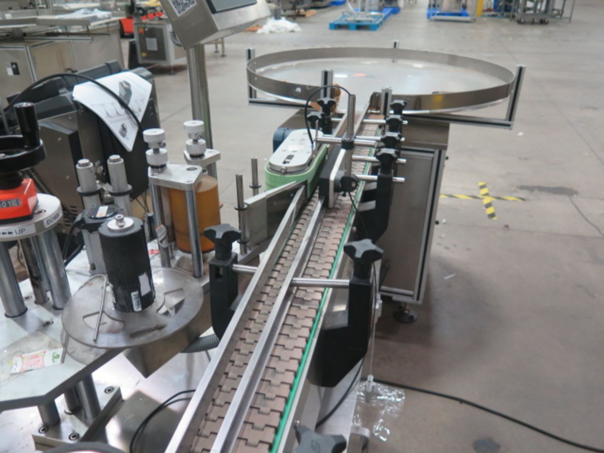 Line 2 : 2018 Capmatic “Patriot” Filling and Capping Line w/ Capmatic PLC Controls, SOLD AS IS - Image 19 of 33