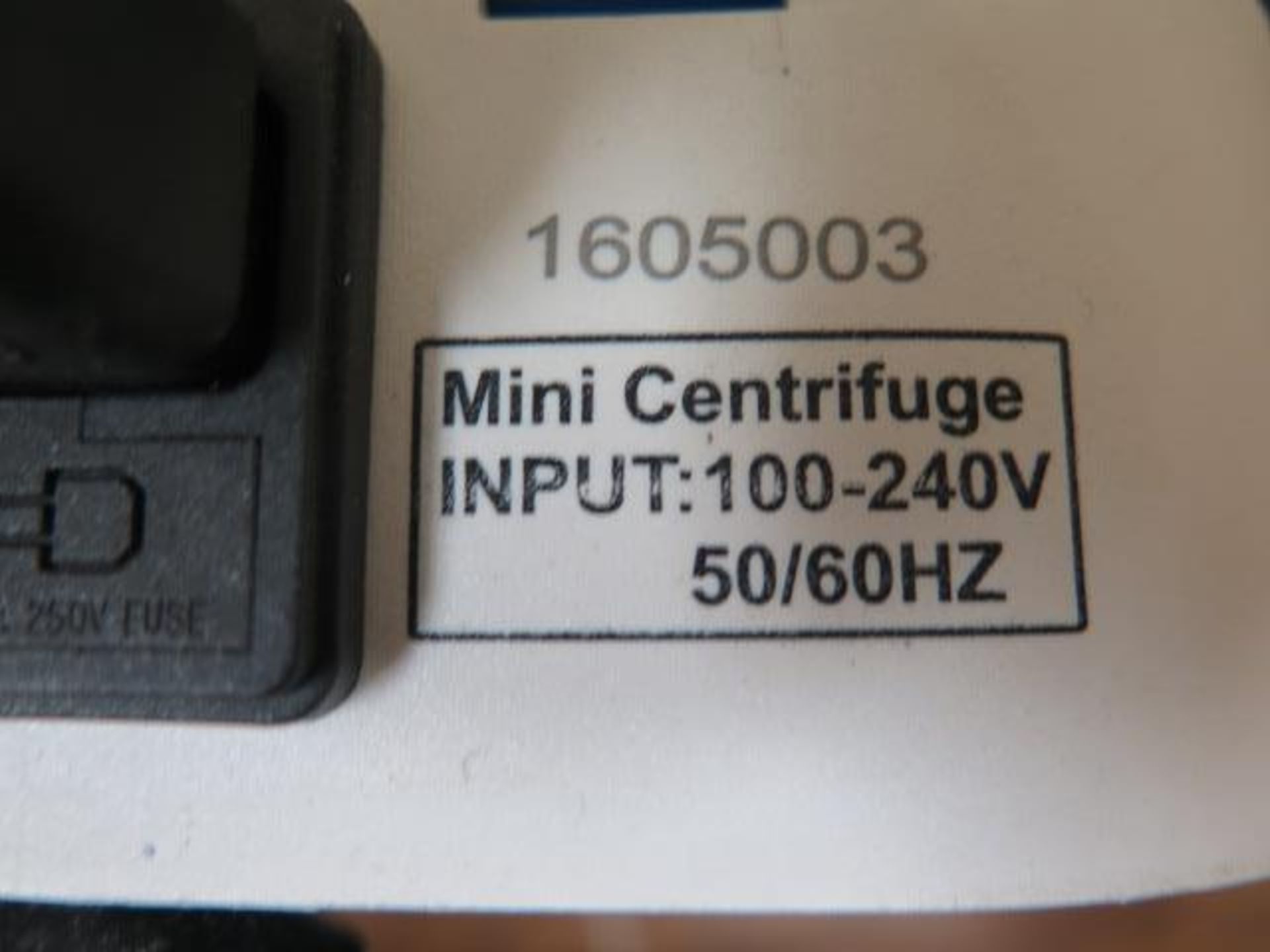 HWLAB Mini Centrifuge (SOLD AS-IS - NO WARRANTY) - Image 5 of 5