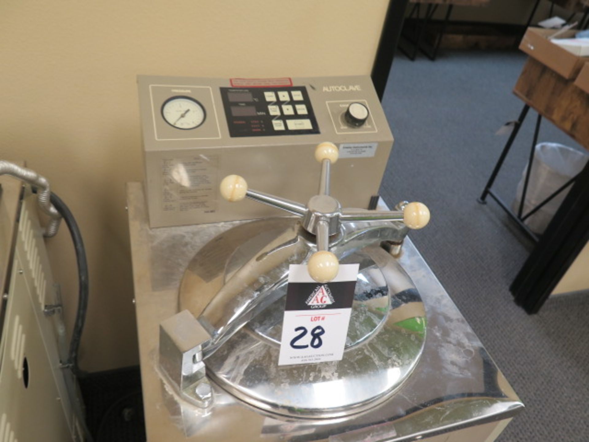 Hirayama HA-300 MII Autoclave (SOLD AS-IS - NO WARRANTY) - Image 4 of 8