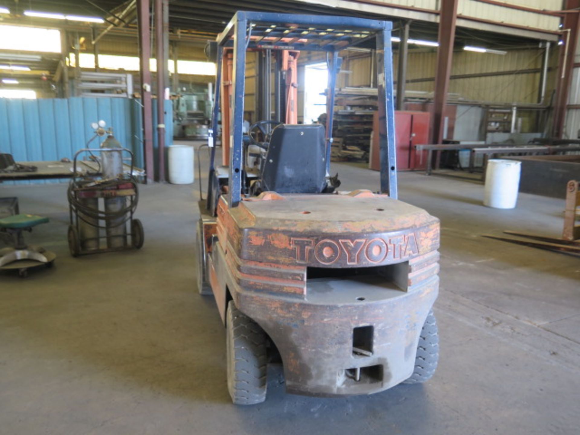 Toyota 02-5FG30 5800 Lb Cap Gas Powered Forklift s/n 70247 w/ 3-Stage,185” Lift height, SOLD AS IS - Image 2 of 11