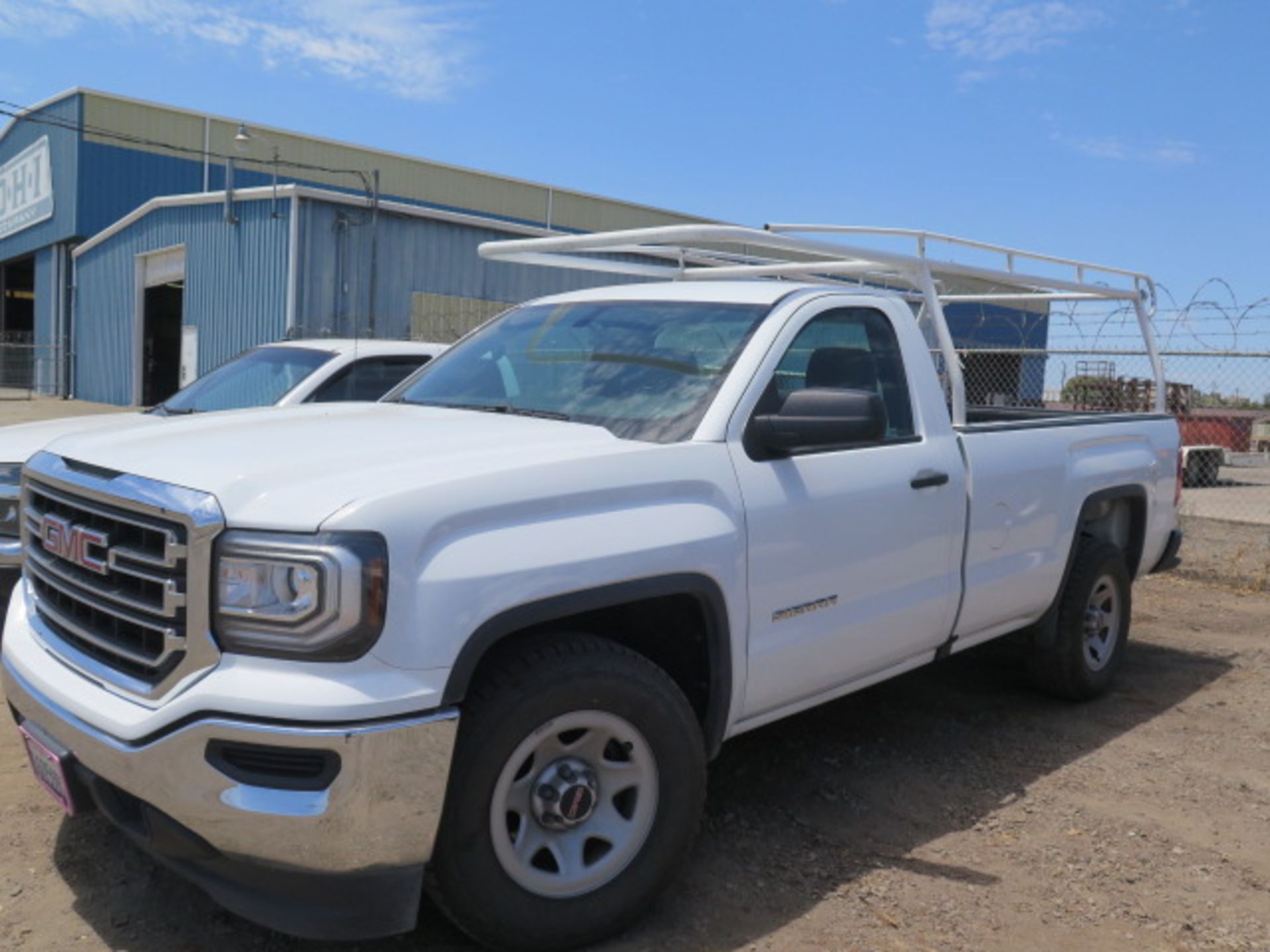 2017 GMC Sierra 1500 Pickup Truck lisc# 16059R2 w/ 5.3L Gas Engine, Automatic Trans, AC, SOLD AS IS