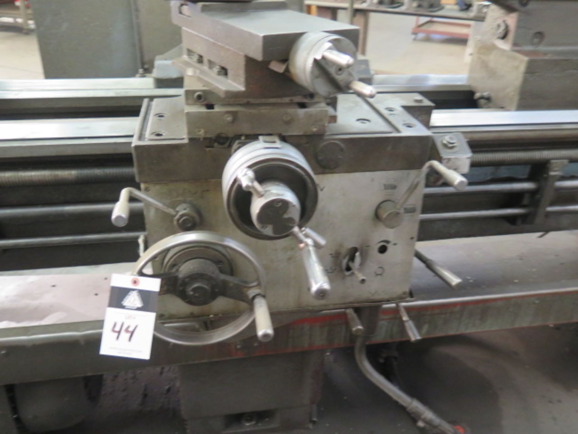 Ponar TUR-63 25” x 128” Geared Head Lathe s/n 1310 w/ 28-1200 RPM, 3 ½” Thru Spindle, SOLD AS IS - Image 8 of 14