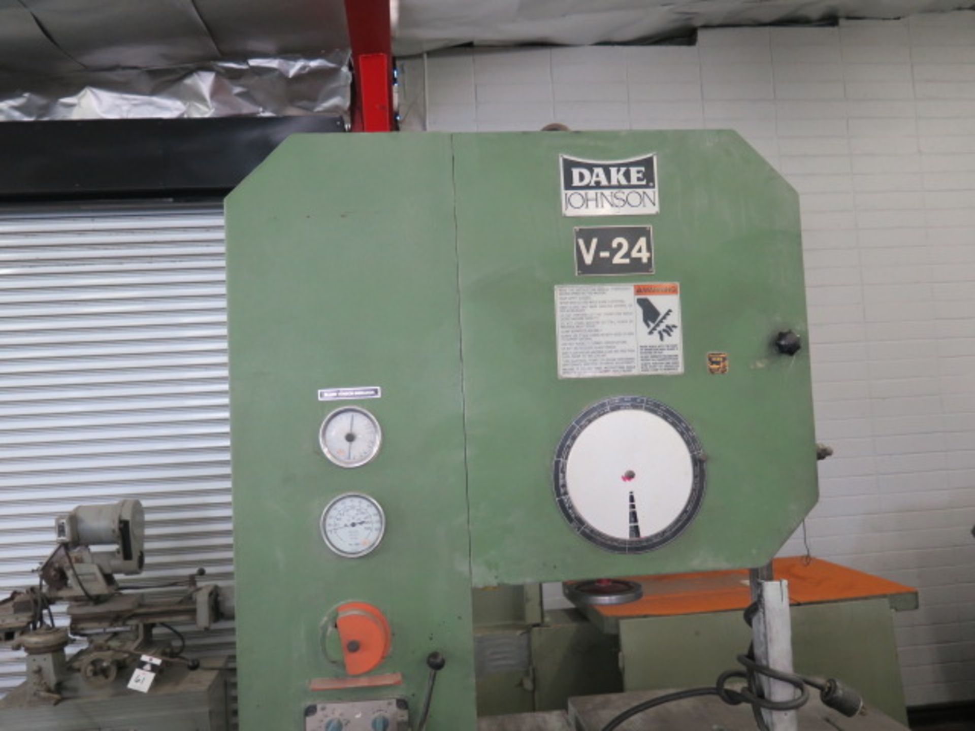 Dake-Johnson mdl. V-24 24” Vertical Band Saw w/ Blade Welder, 26” x 26” Table (SOLD AS-IS - NO - Image 2 of 10