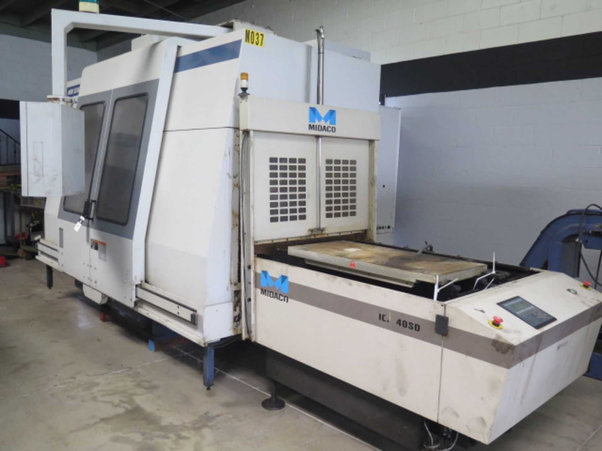 Mori Seiki MV-55/50 2-Shuttle Pallet CNC VMC s/n 2016 w/ Fanuc MF-M6 Controls, SOLD AS IS - Image 2 of 18