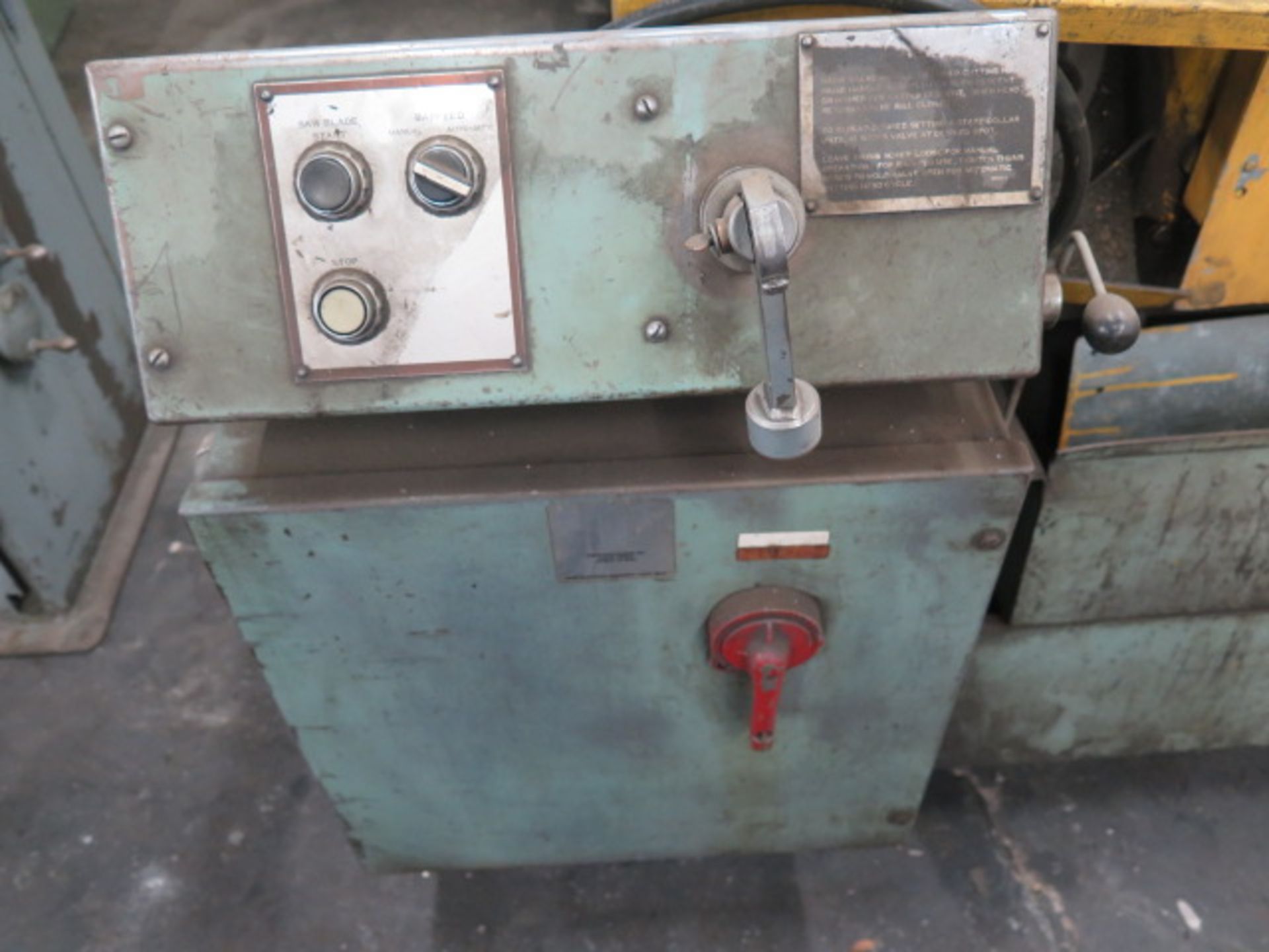 W.F.Wells mdl. W-9 9” Horizontal Band Saw w/ Manual Clamping (SOLD AS-IS - NO WARRANTY) - Image 5 of 6