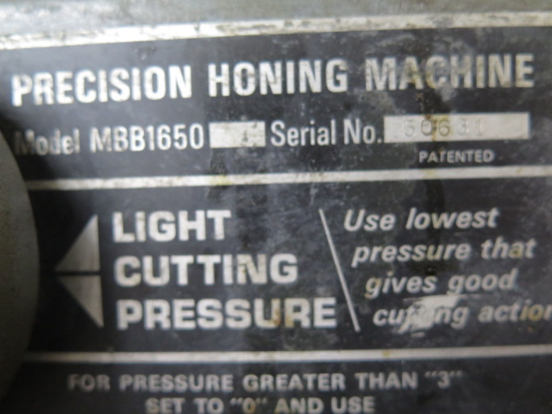 Sunnen MGG-1650 Precision Honing Machine s/n 50631 w/ 12-Speeds, Coolant (SOLD AS-IS - NO WARRANTY) - Image 6 of 6