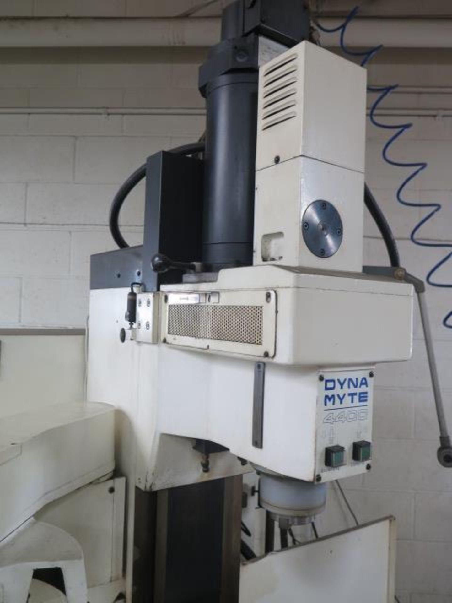 Dyna Myte 4400 CNC VMC w/ Dyna 44M Controls, 10-Station ATC, CAT-30 Taper, SOLD AS IS - Image 9 of 14