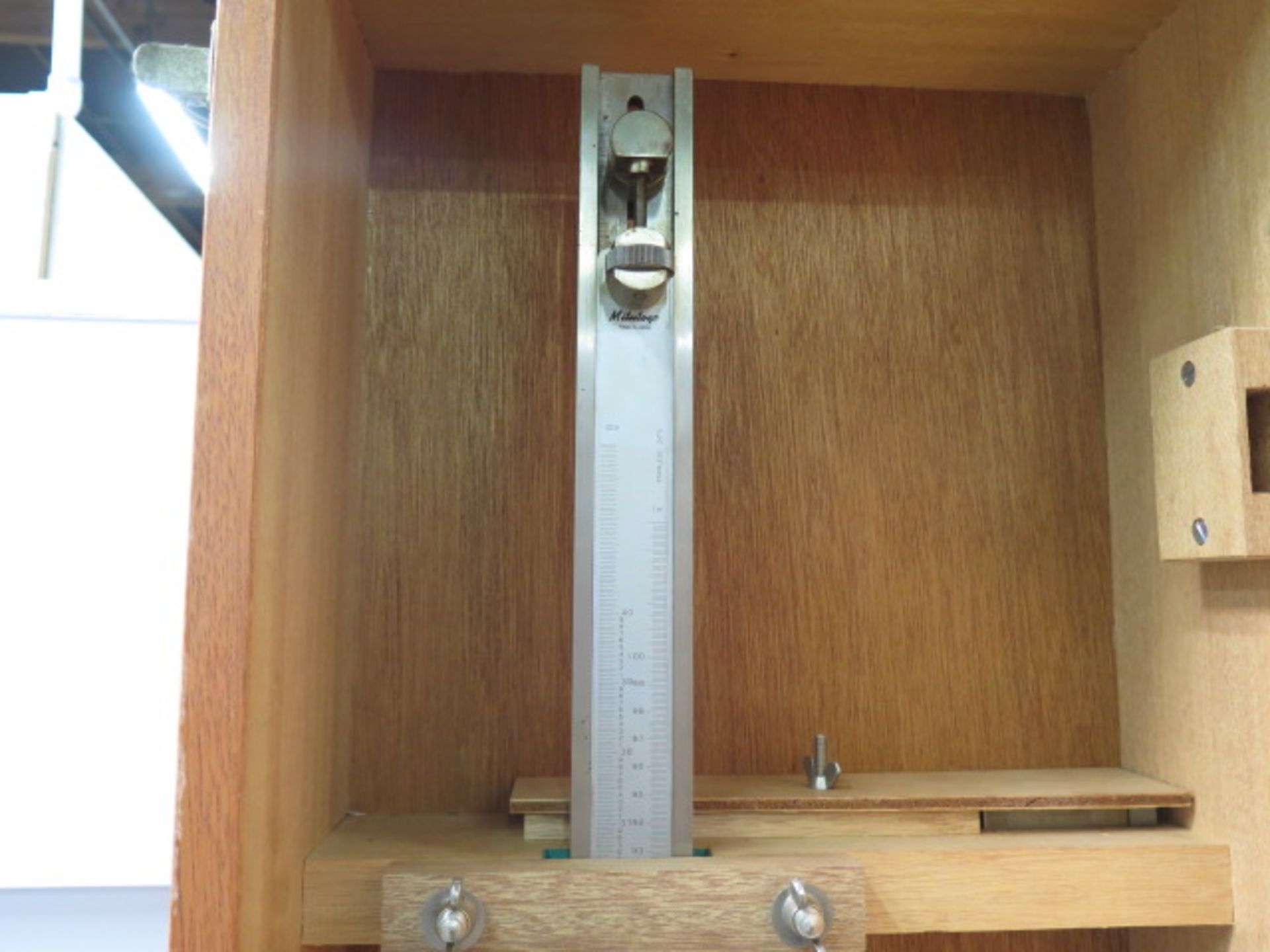 Mitutoyo 40" Vernier Height Gage (SOLD AS-IS - NO WARRANTY) - Image 4 of 5