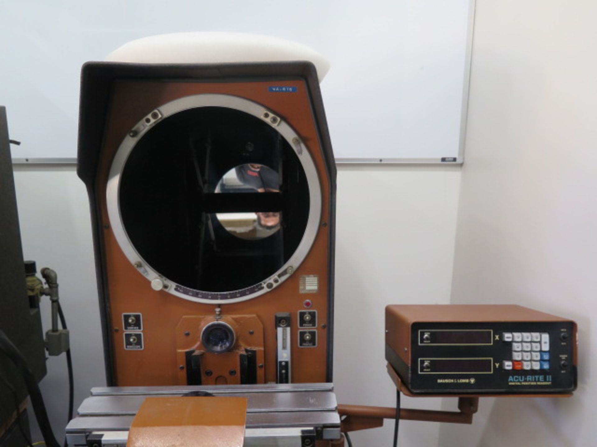MicroVu mdl. M14 14" Optical Comparator s/n 3183 (NO SCREEN) w/ Acu-Rite II DRO, Surface and Profile - Image 3 of 9