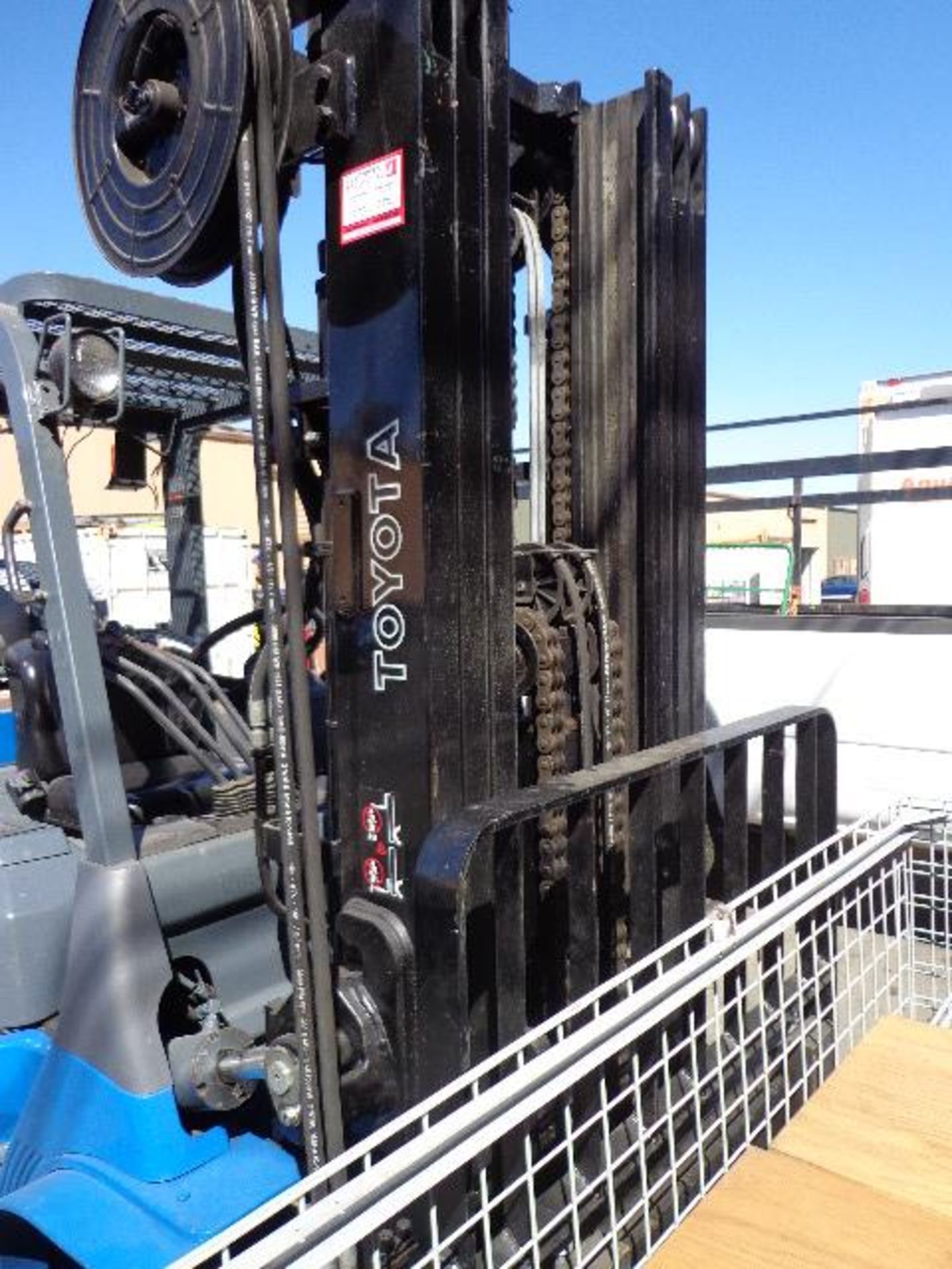 Toyota 7FGCU45 9000 Lb Cap LPG Forklift s/n 70247 w/ 3-Stage Mast, 187” Lift Height, SS, SOLD AS IS - Image 5 of 12