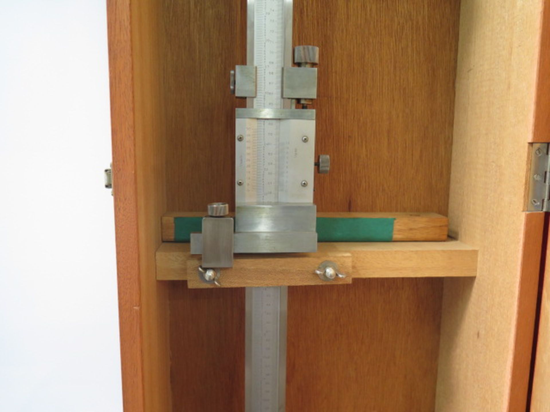 Mitutoyo 40" Vernier Height Gage (SOLD AS-IS - NO WARRANTY) - Image 3 of 5