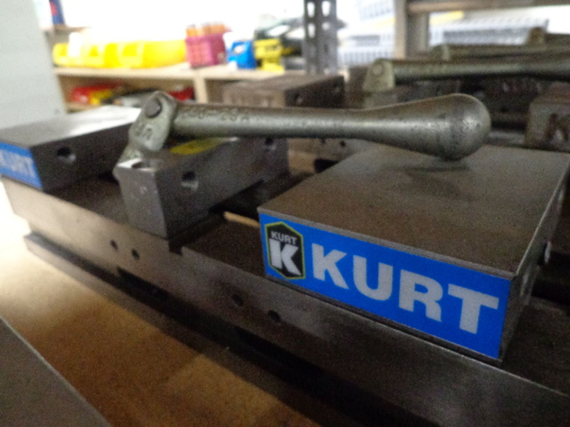 Kurt 4" Double-Lock Vise (SOLD AS-IS - NO WARRANTY) - Image 2 of 2