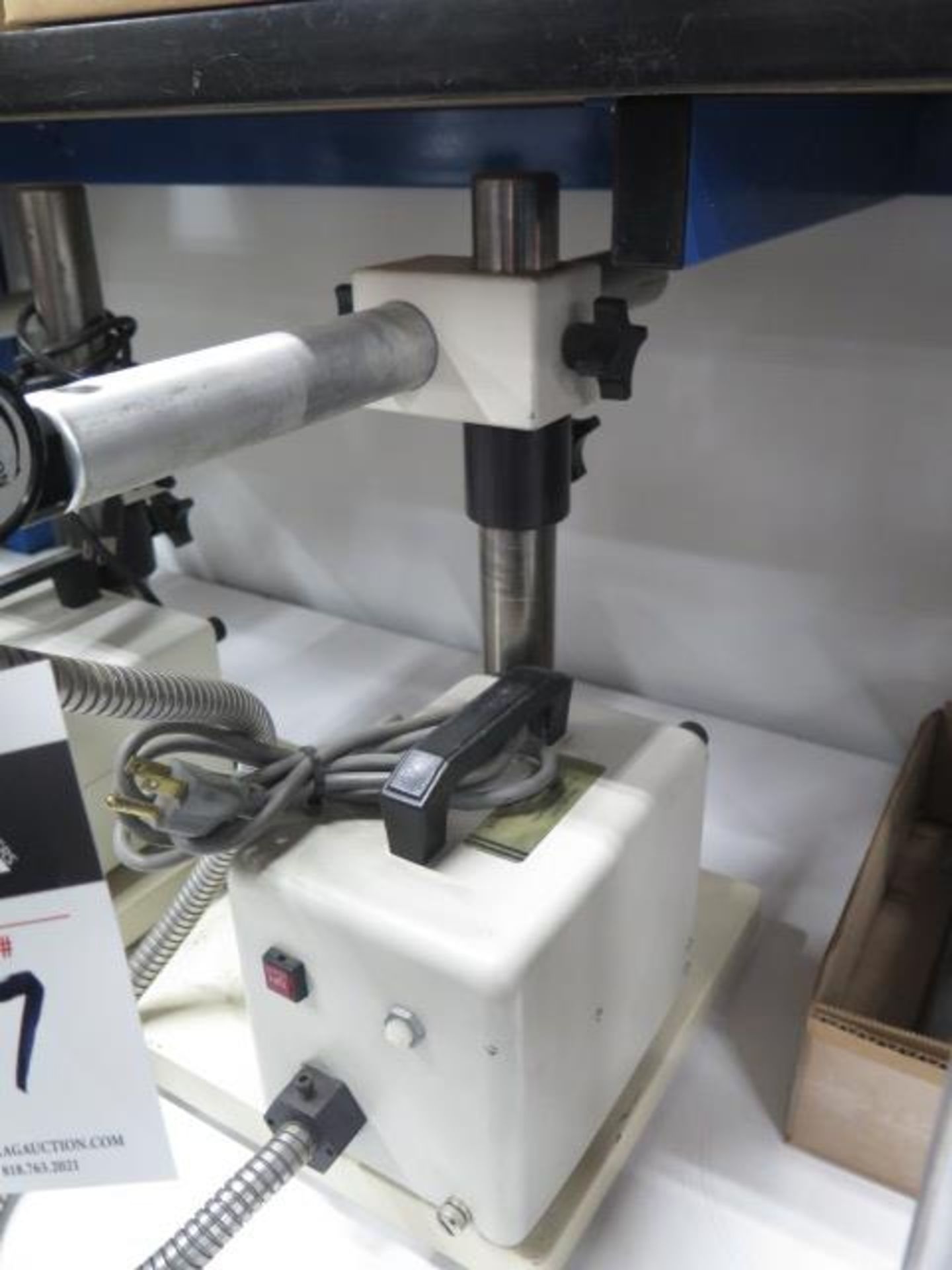 Unitron ZSM Stereo Microscope w/ Light Source (SOLD AS-IS - NO WARRANTY) - Image 4 of 7