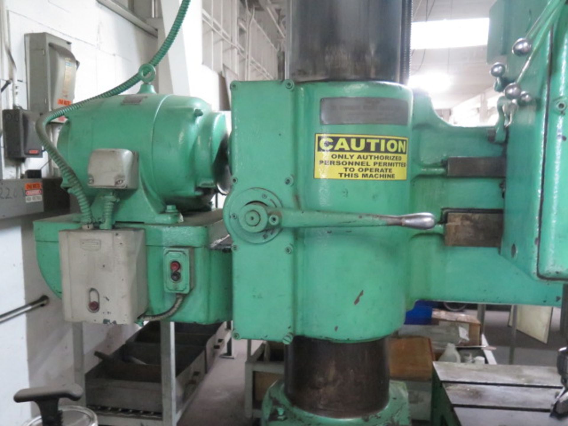 Cincinnati Gilbert 10” Column x 36” Radial Arm Drill s/n 5304 w/ 42-1500 RPM, 30” x 42” x 20” T-Slot - Image 7 of 9