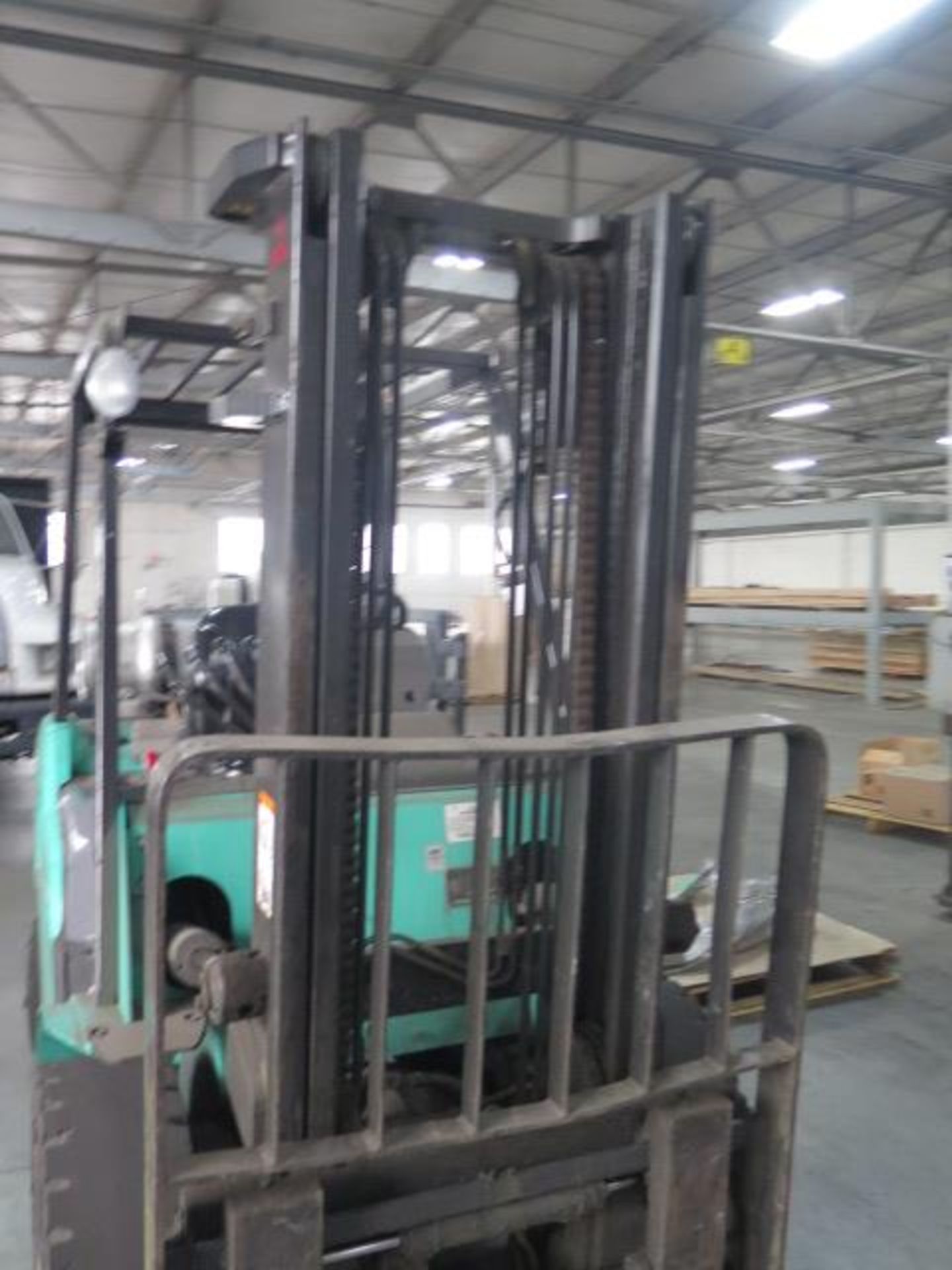 Mitsubishi FG30N 6000 Lb Cap LPG Forklift s/n AF13F10505 w/ 2-Stage Mast, 130” Lift SOLD AS IS - Image 6 of 16