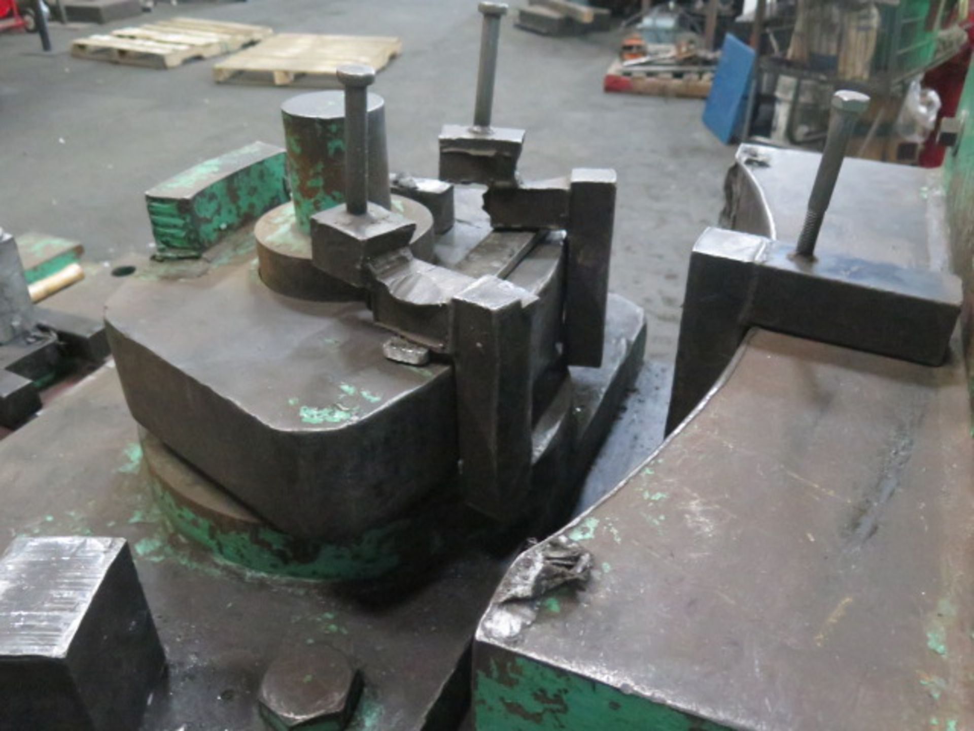 “Bulldozer” Hydraulic Straightener Press (SOLD AS-IS - NO WARRANTY) - Image 7 of 7