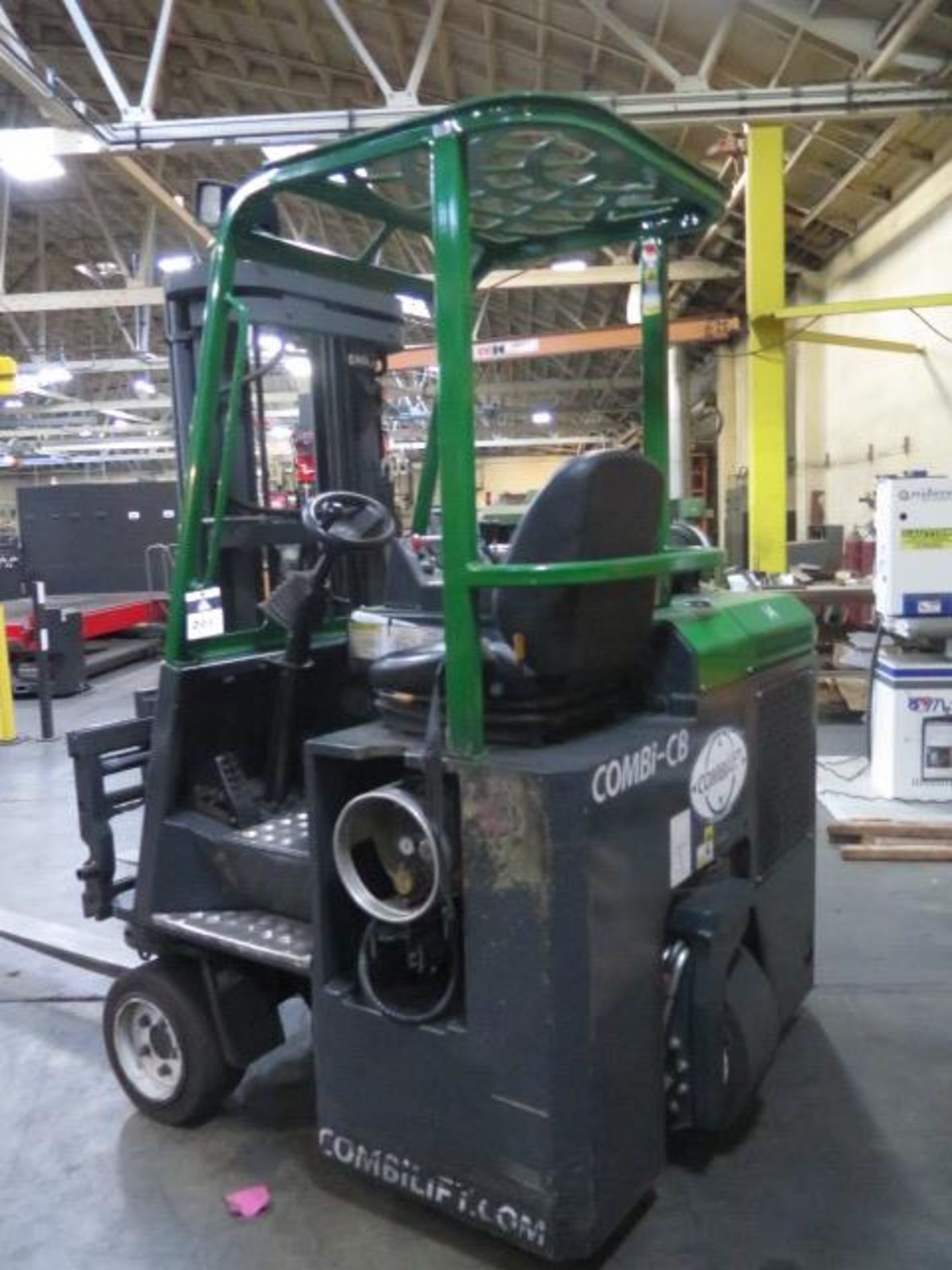 2014 Combi Lift C6000CB 6000 Lb LPG Side Loader / Bi-Directional Forklift s/n 23682 SOLD AS IS - Image 6 of 18