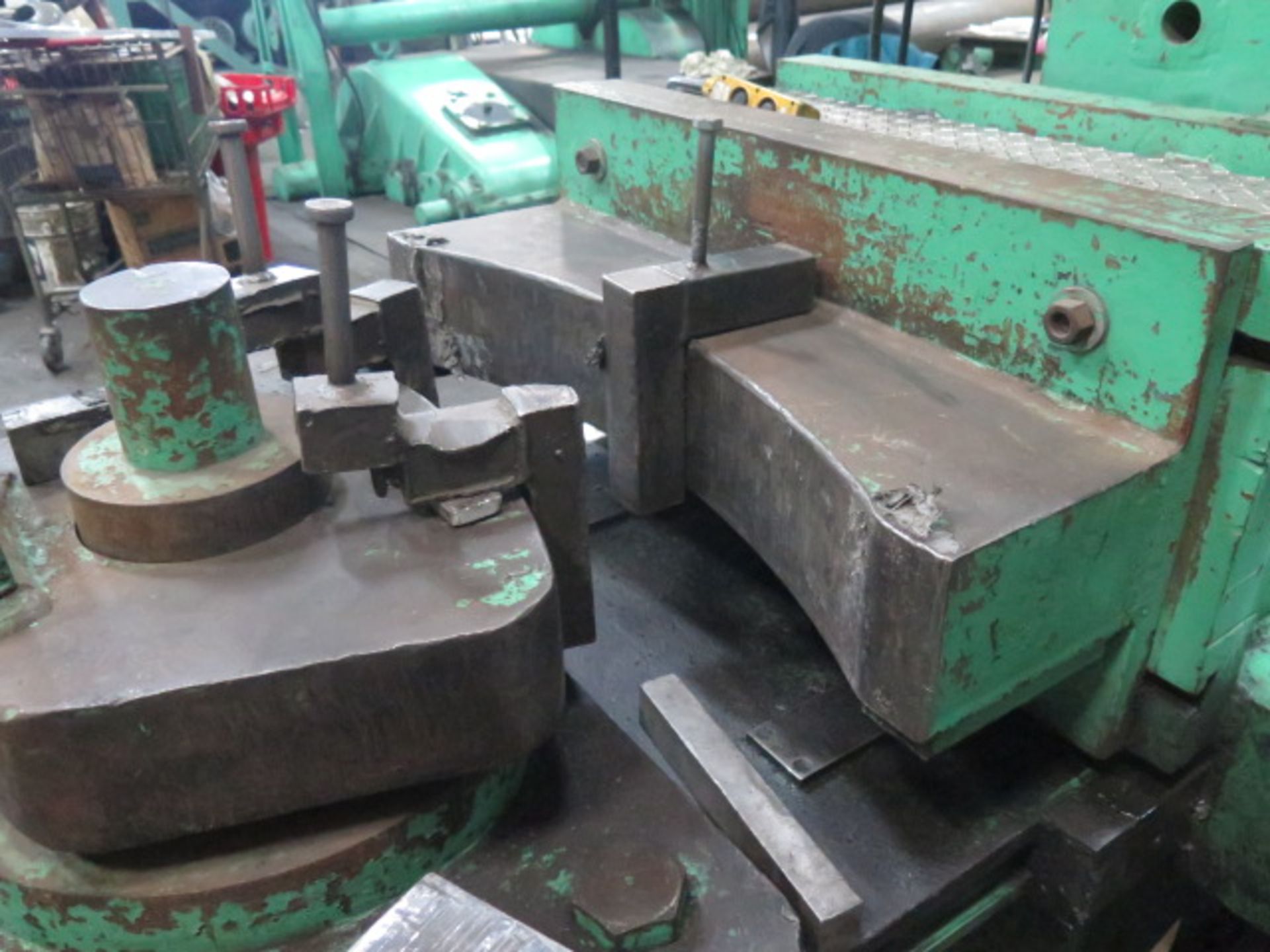 “Bulldozer” Hydraulic Straightener Press (SOLD AS-IS - NO WARRANTY) - Image 6 of 7