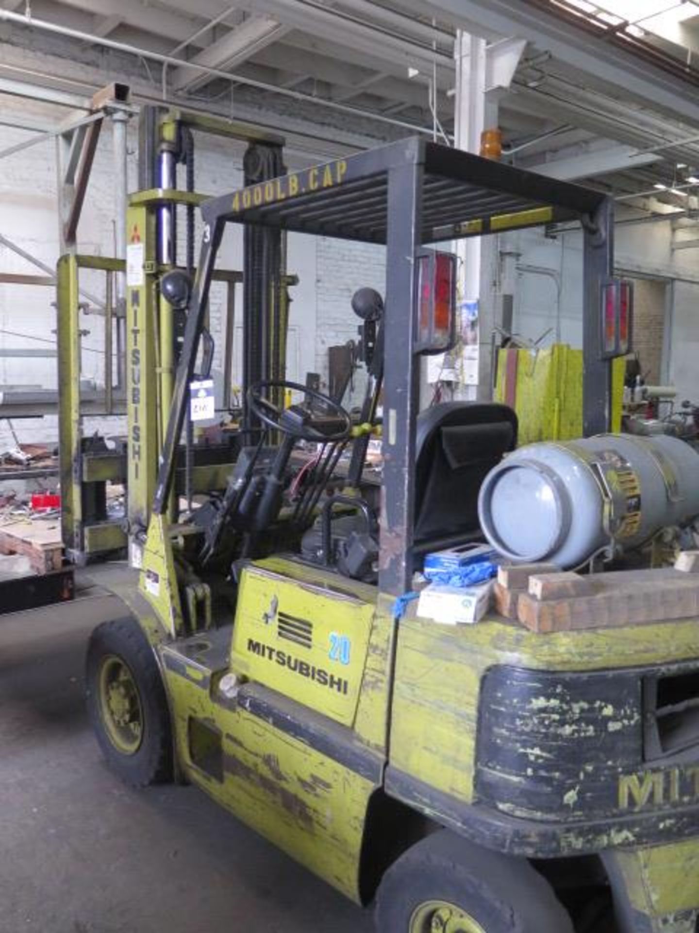 Mitsubishi FG20 4000 Lb Cap LPG Forklift s/n AF17A-00306 w/ 2-Stage Mast, 130” Lift SOLD AS IS - Image 5 of 13