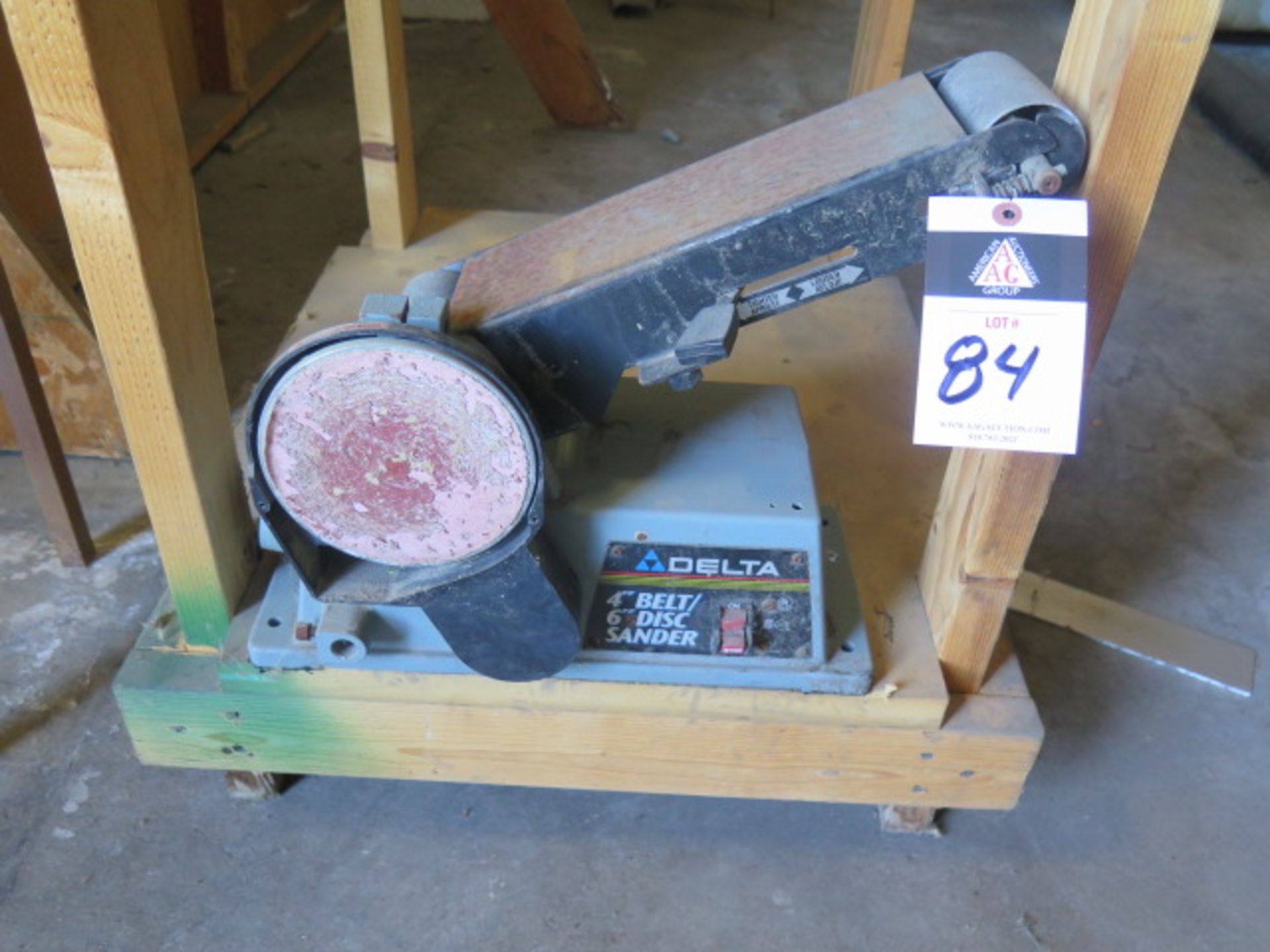 Delta 4" Belt / 6" Disc Sander (SOLD AS-IS - NO WARRANTY)