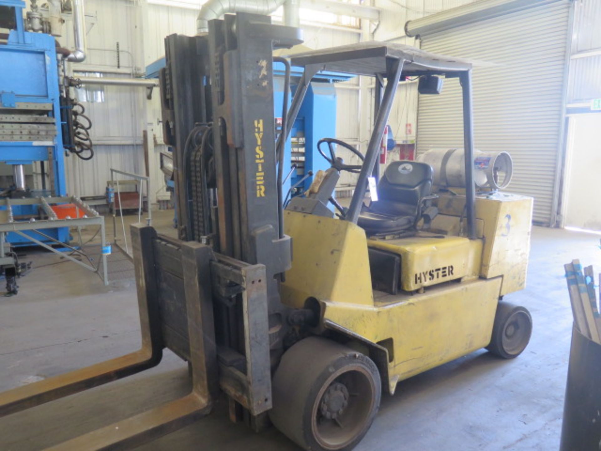 Hyster S120XL2S 12,000 Lb Cap LPG Forklift s/n D004D06579V w/ Monotrol Trans, 3-Stage, SOLD AS IS