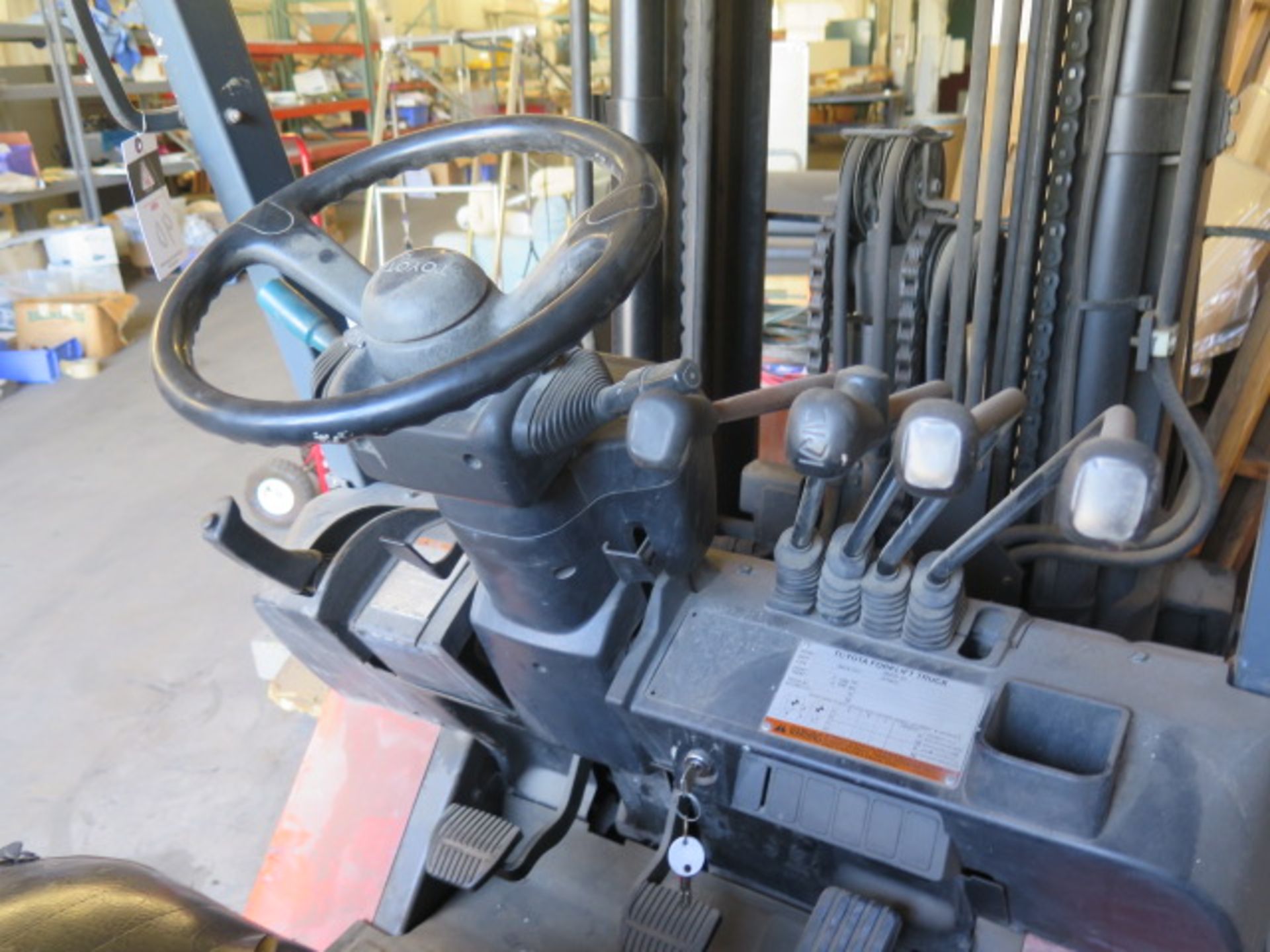 Toyota 7FGCU30 4750 Lb Cap LPG Forklift s/n 60080 w/ 3-Stage Mast, 188” Lift, Side Shift, SOLD AS IS - Image 9 of 13