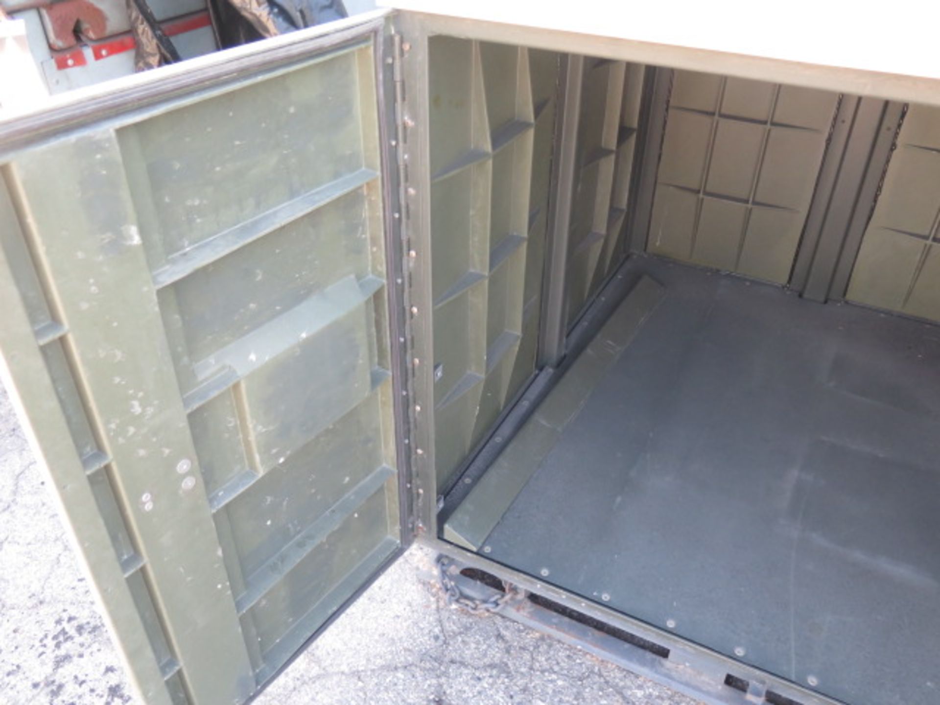 Storage Locker (SOLD AS-IS - NO WARRANTY) - Image 5 of 6