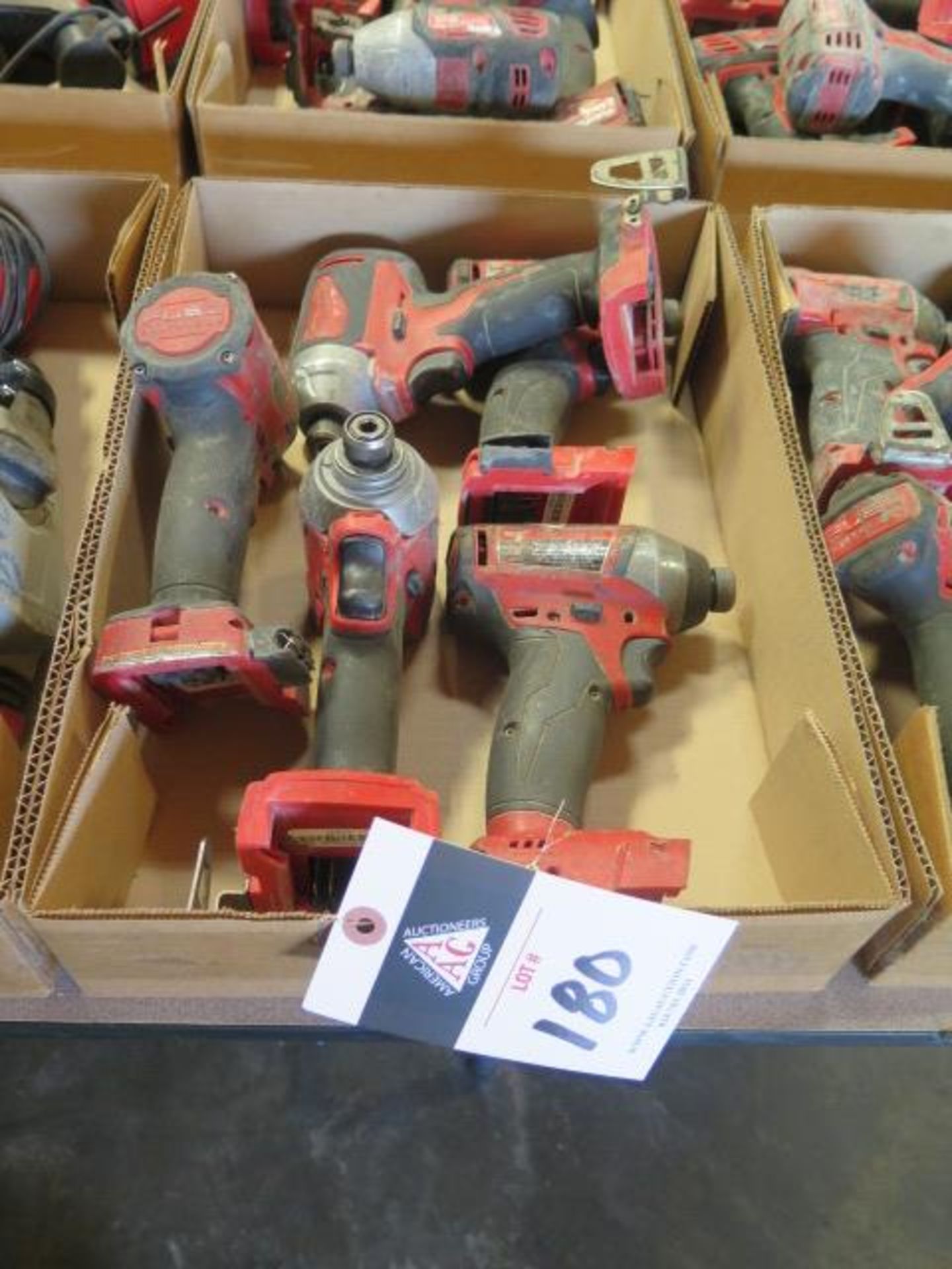 Milwaukee 18 Volt 1/4" Nut Drivers (5) (SOLD AS-IS - NO WARRANTY)