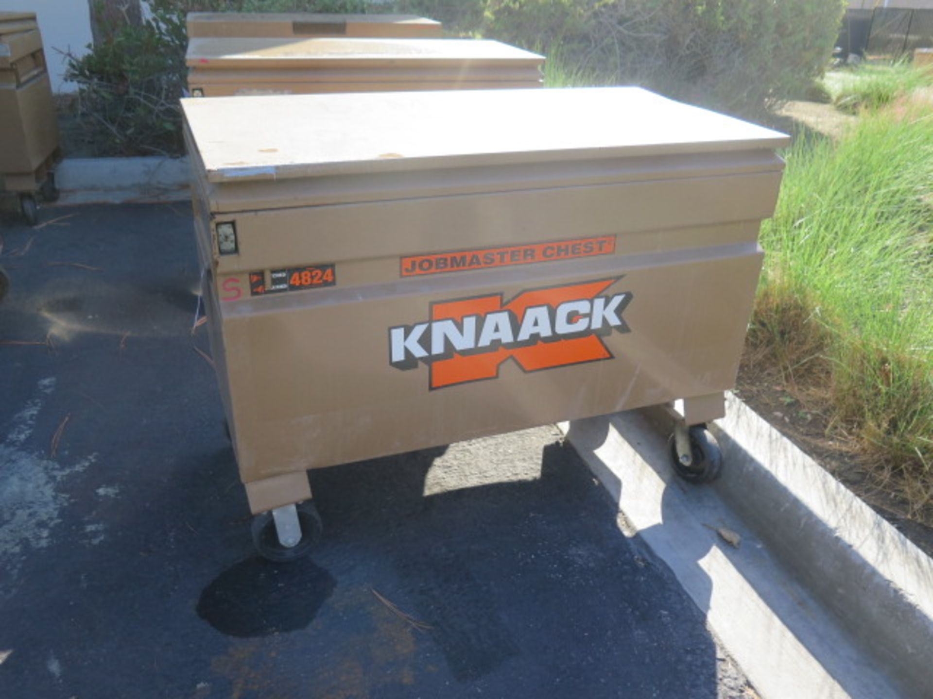 Knaack mdl. 4824 Rolling Job Box (SOLD AS-IS - NO WARRANTY)