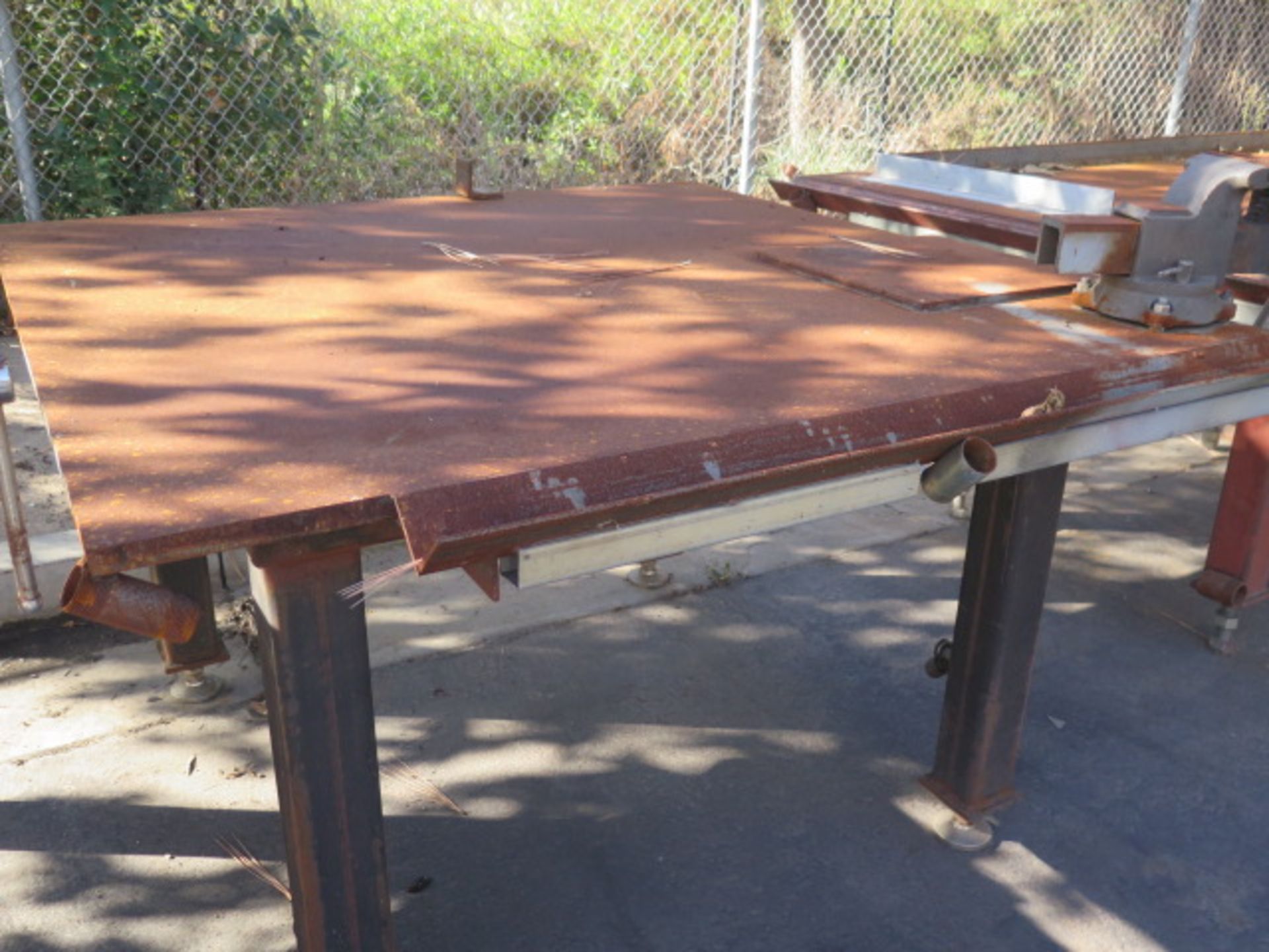 5' x 5' x 1" Steel Welding Table w/ Wilton 6" Bench Vise (SOLD AS-IS - NO WARRANTY) - Image 2 of 8