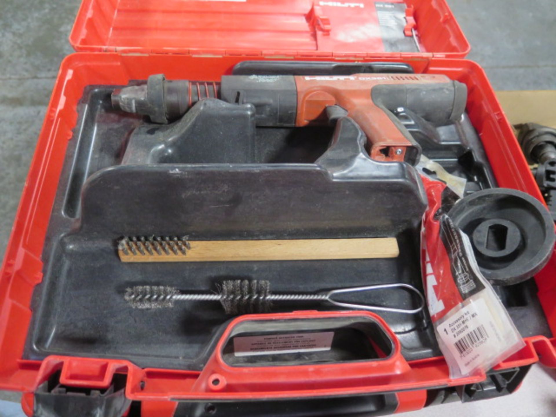 Hilti DX351BT Powder Actuated Guns (4) (SOLD AS-IS - NO WARRANTY) - Image 6 of 12