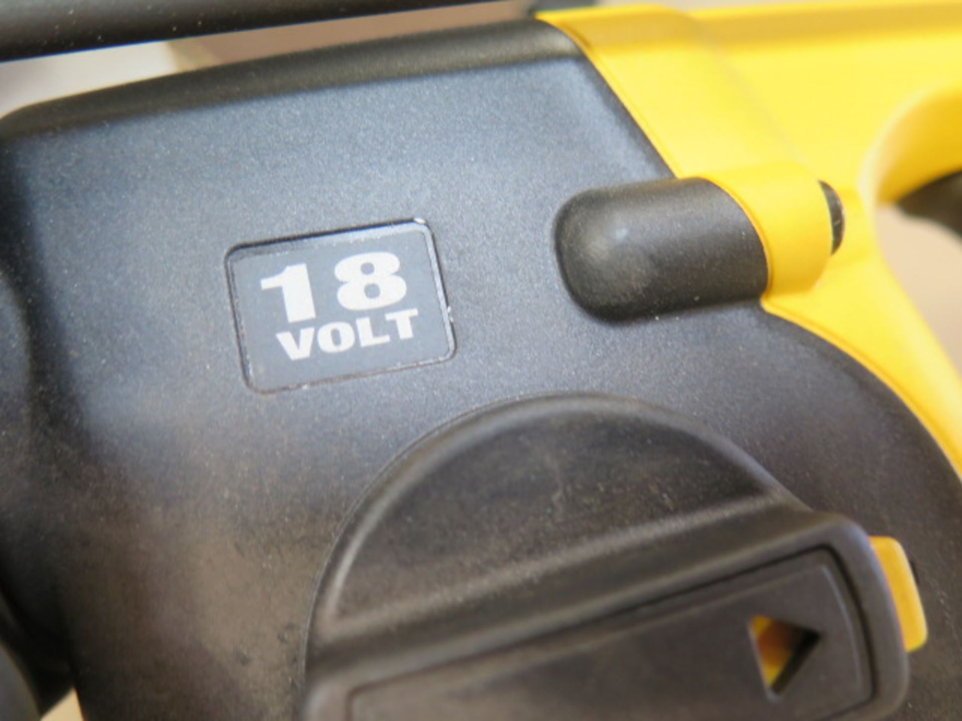 DeWalt 18 Volt Hammer Drill w/ Charger (SOLD AS-IS - NO WARRANTY) - Image 4 of 6