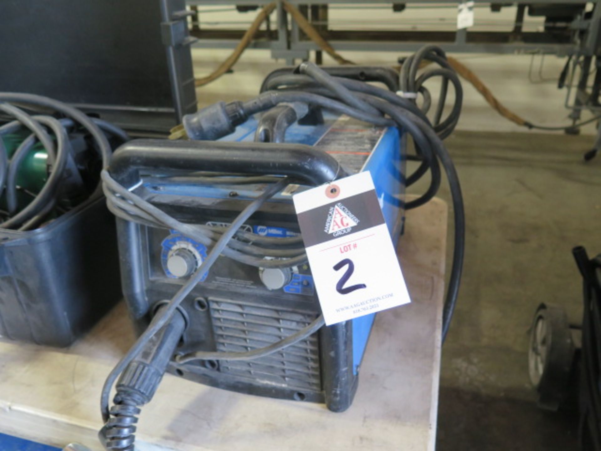 Miller Millermatic 211 MIG Wire Welder w/ Auto-Set (SOLD AS-IS - NO WARRANTY)