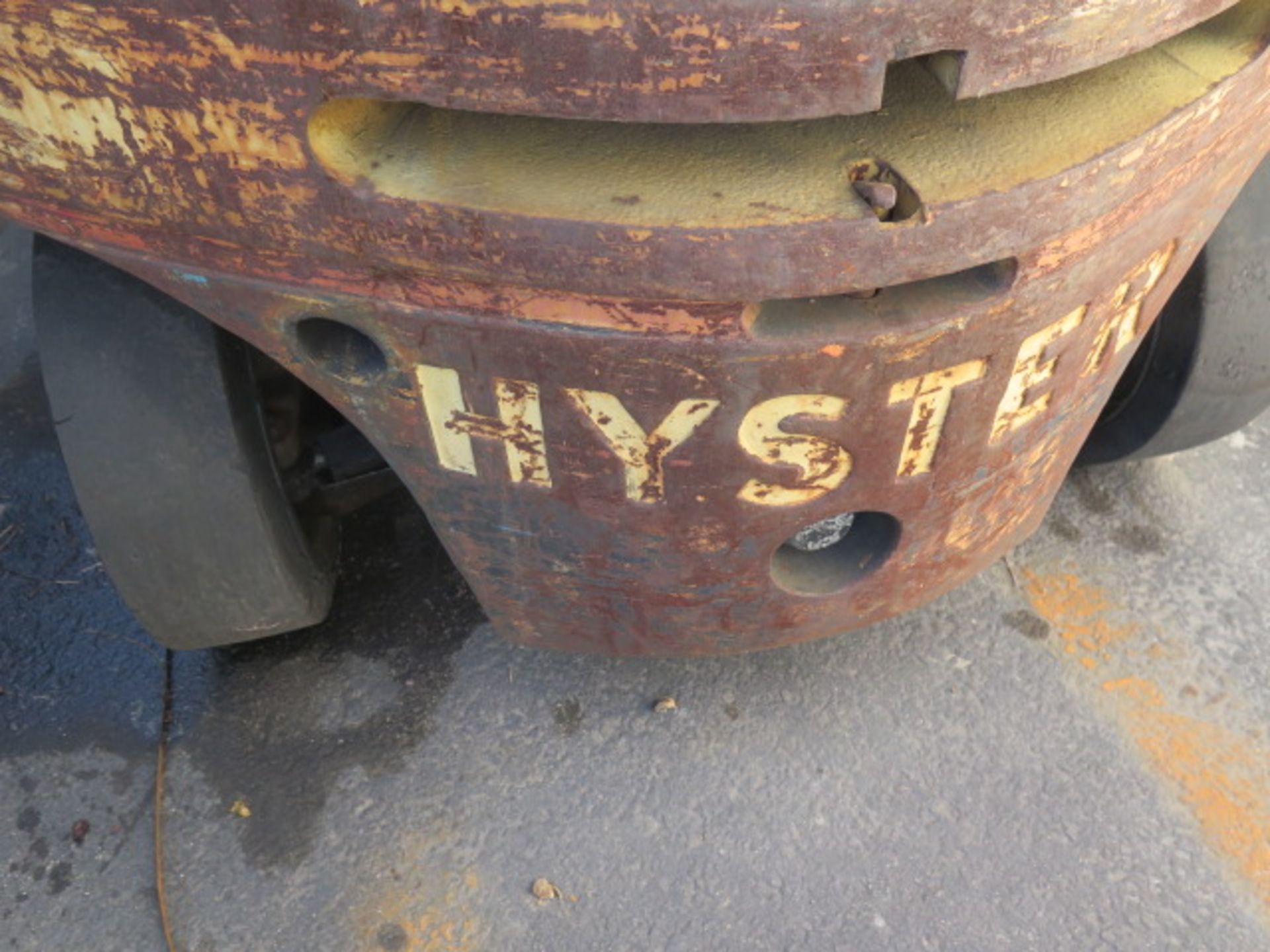 Hyster S125A 12,500 Lb Cap LPG Forklift s/n A024DC4389A w/ 2-Stage Mast, 129” Lift Height, 2-Speed T - Image 4 of 14