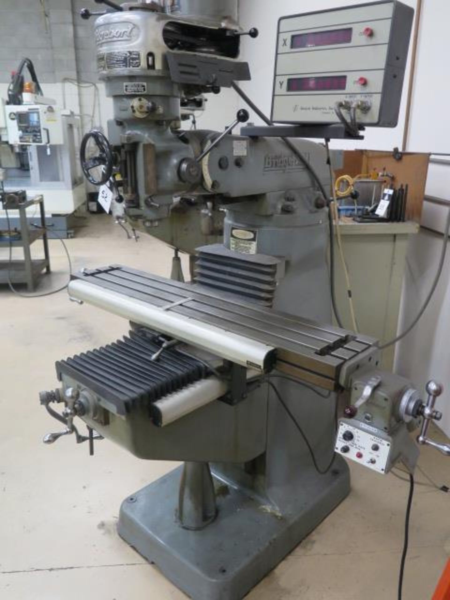 Bridgeport Vertical Mill s/n 226280 w/ Sargon DRO, 1 Hp Motor, 80-2720 RPM, 8-Speeds, SOLD AS IS - Image 2 of 11