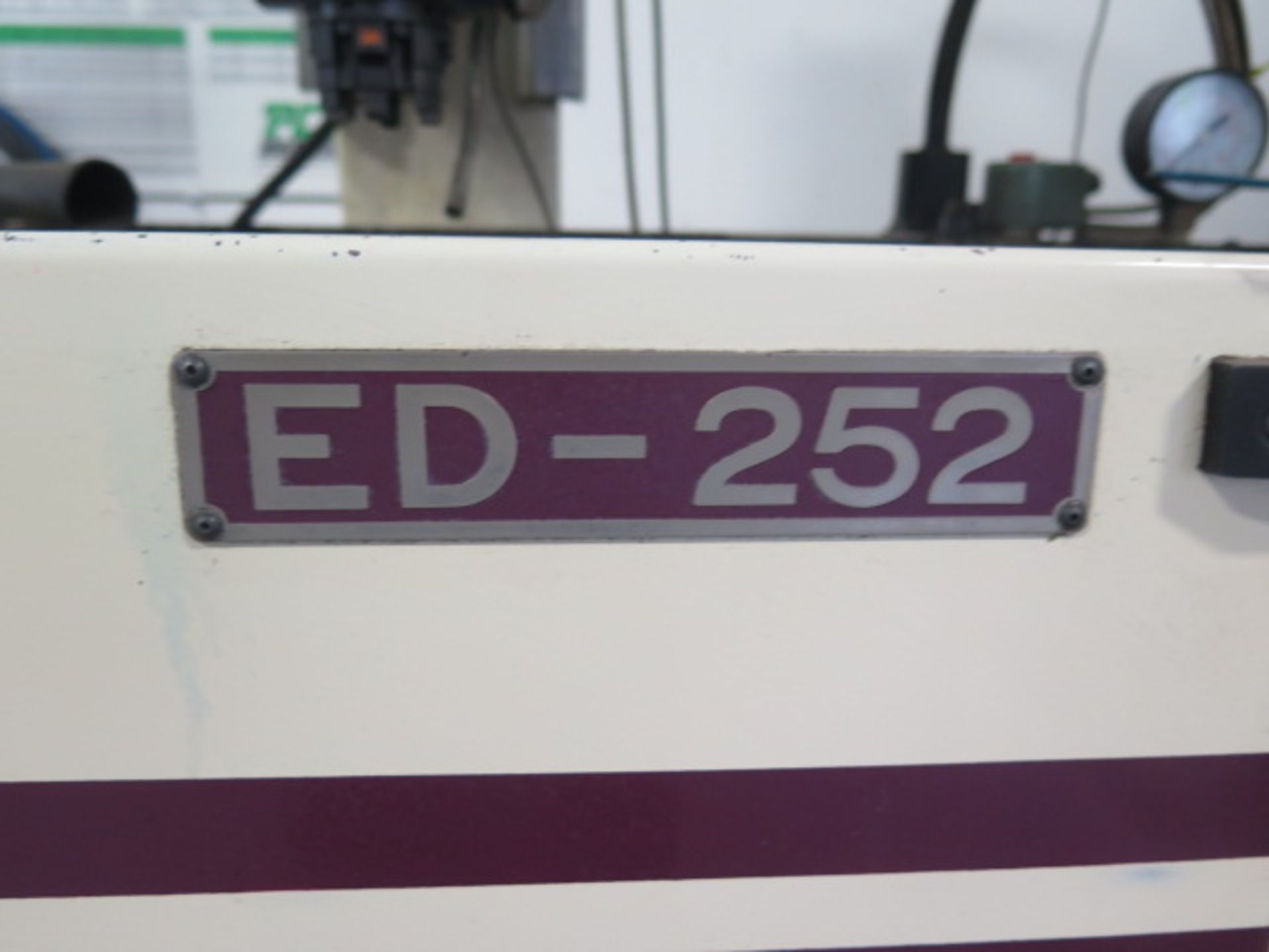 Chevalier ED-252 Die Sinker EDM Machine w/ Acu-Rite Programmable DRO, ED-Bipulse SOLD AS IS - Image 16 of 18