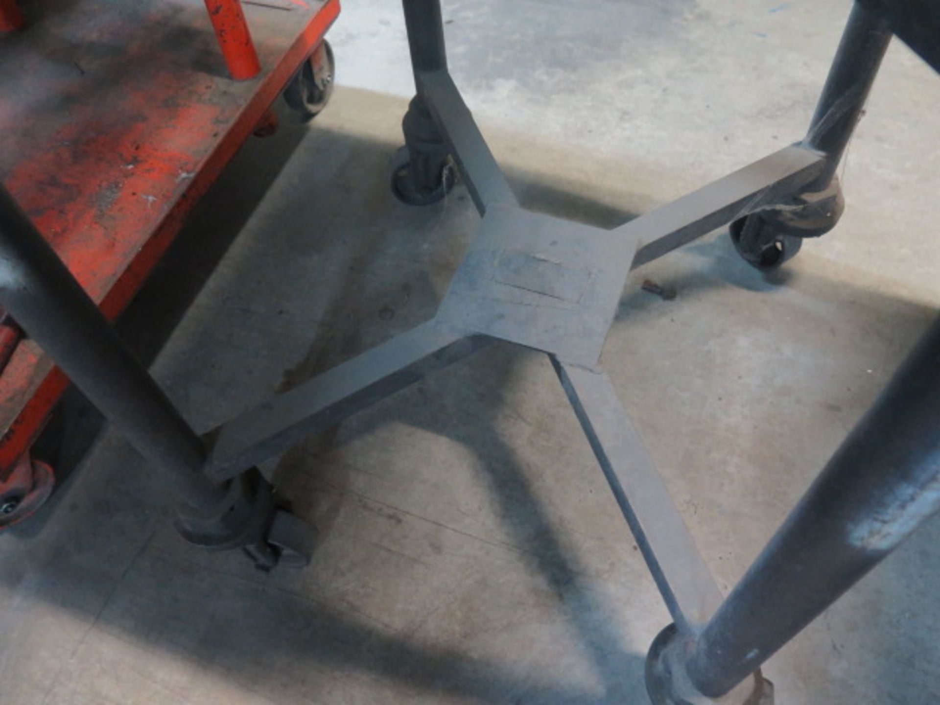 24" x 28" Rolling Steel Table w/ Bench Vise (SOLD AS-IS - NO WARRANTY) - Image 5 of 5