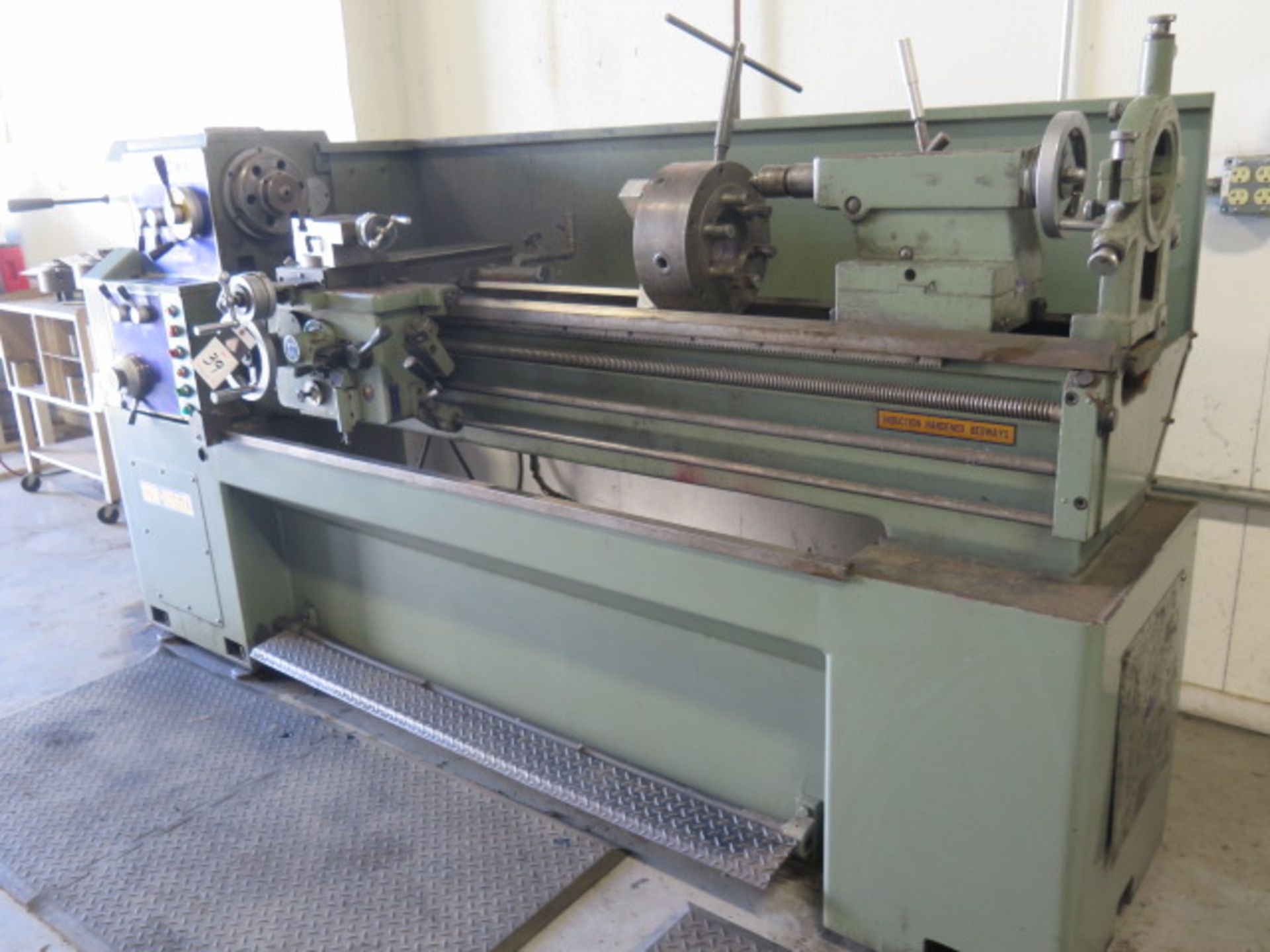 Goodway GW-1660 16" x 60" Geared Head Gap Bed Lathe w/ 33-2000 RPM, Inch/mm Threading, SOLD AS IS - Image 3 of 12