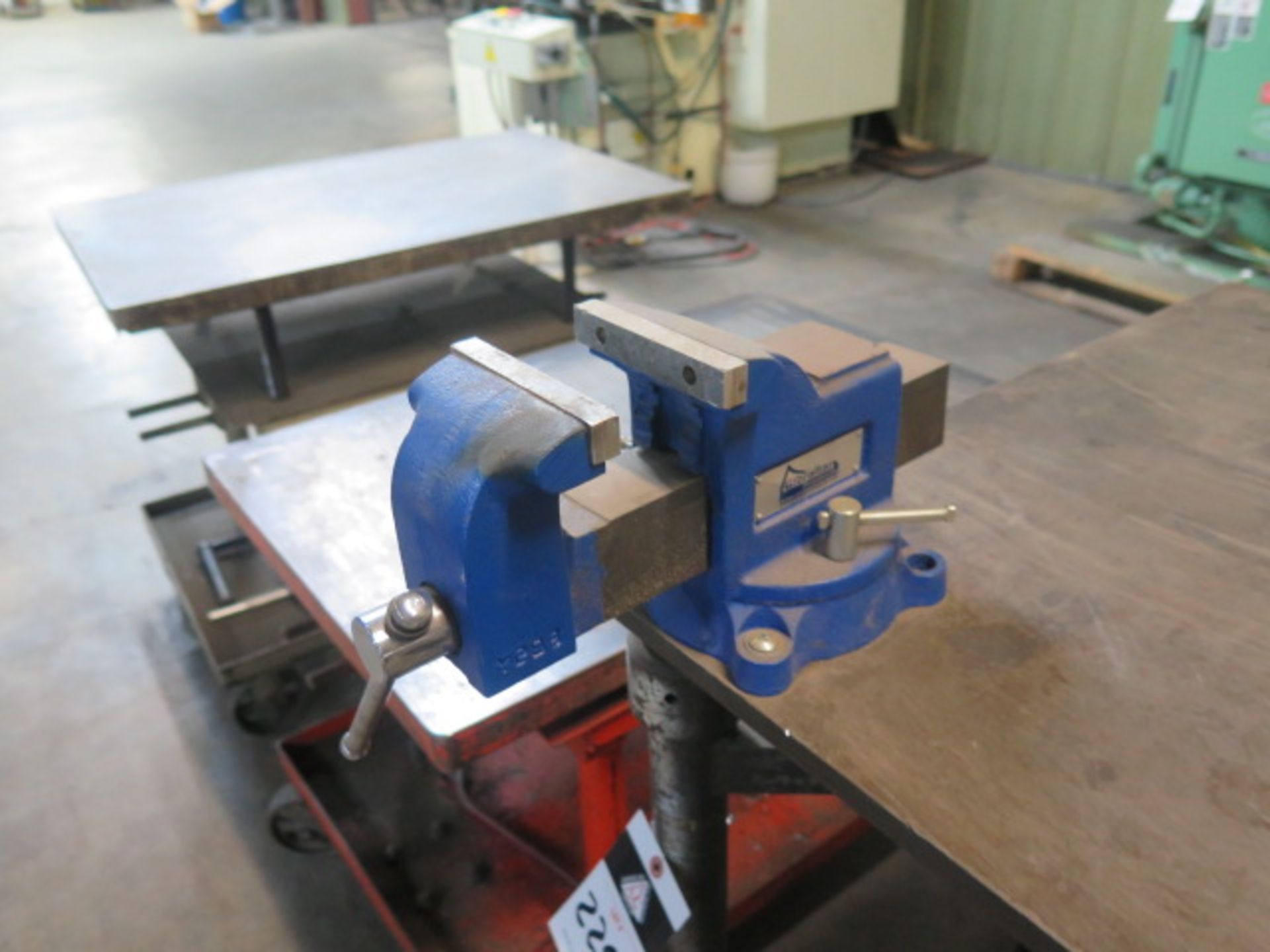 24" x 28" Rolling Steel Table w/ Bench Vise (SOLD AS-IS - NO WARRANTY) - Image 3 of 5