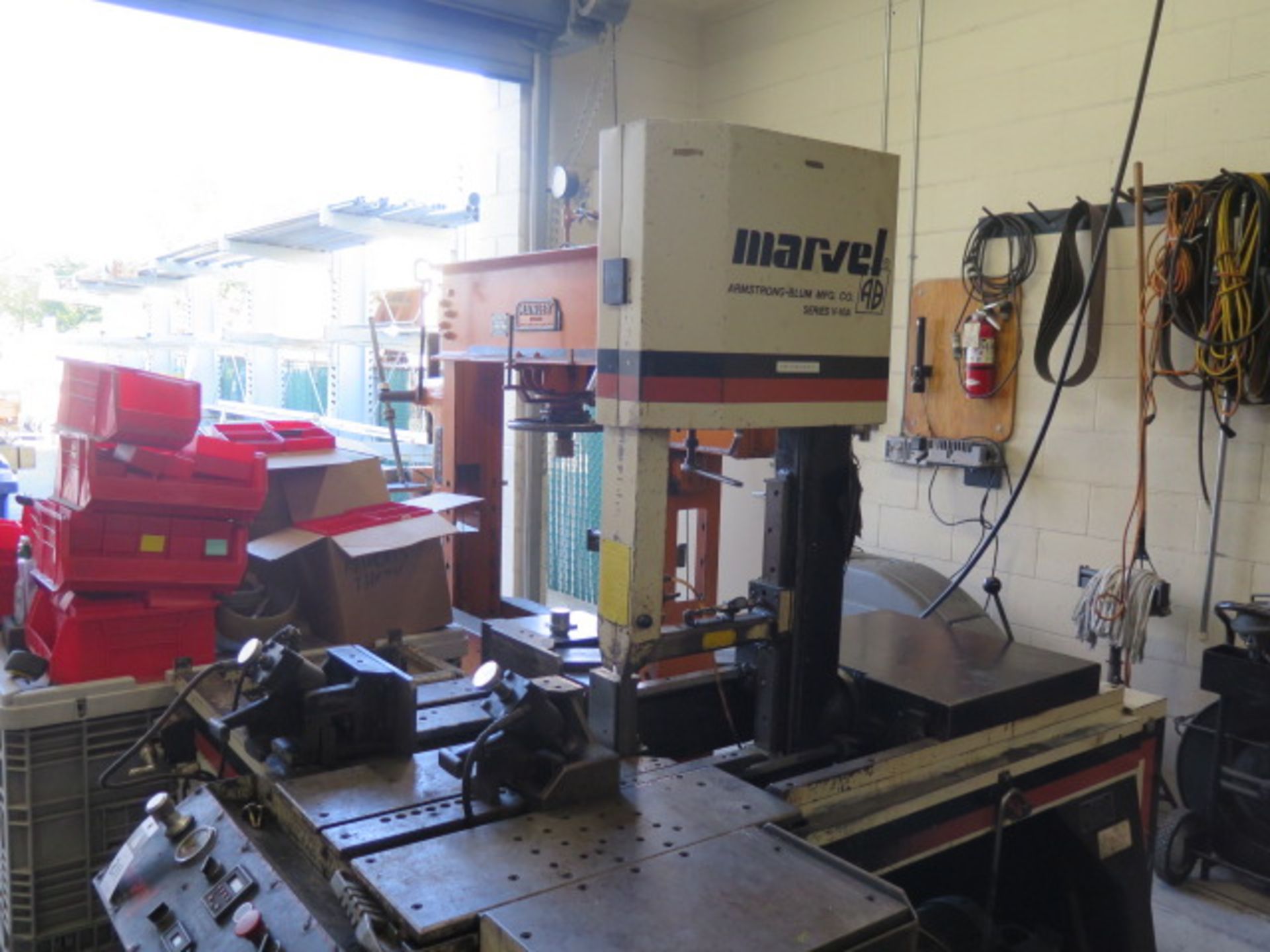 Marvel mdl. V10A2 Vertical Band Saw s/n 170010-W w/ Hydrailic Clamping,Coolamt, Conveyor, SOLD AS IS - Image 3 of 14