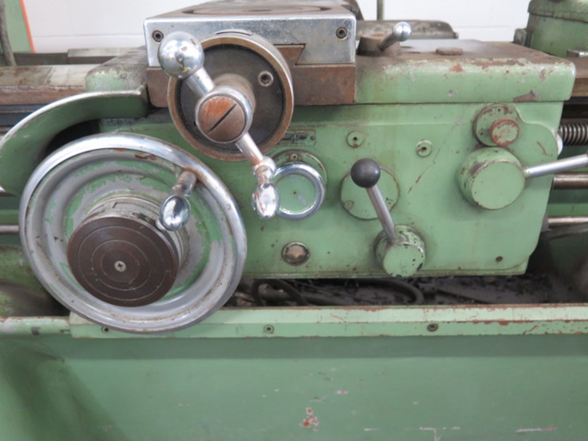 Okuma type LS Gap Bed Lathe (MISSING CROSS SLIDE ASSEMBLY) s/n 4707-3896 w/ SOLD AS IS - Image 12 of 13