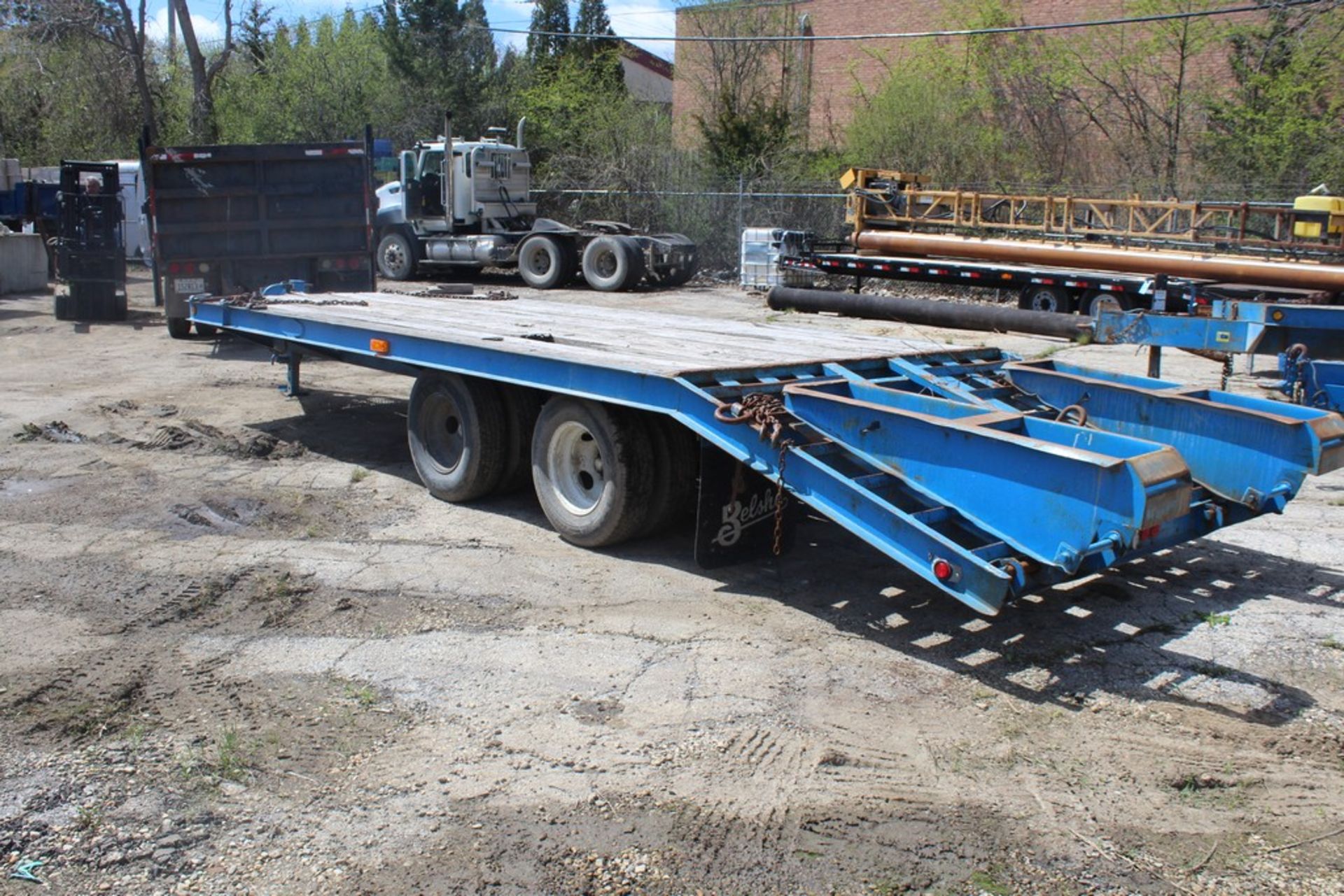 1988 BELSHE 96-IN. X 26-FT. T9-2AP 20,000-LB. CAPACITY T/A EQUIPMENT TRAILER VIN: - Image 4 of 5